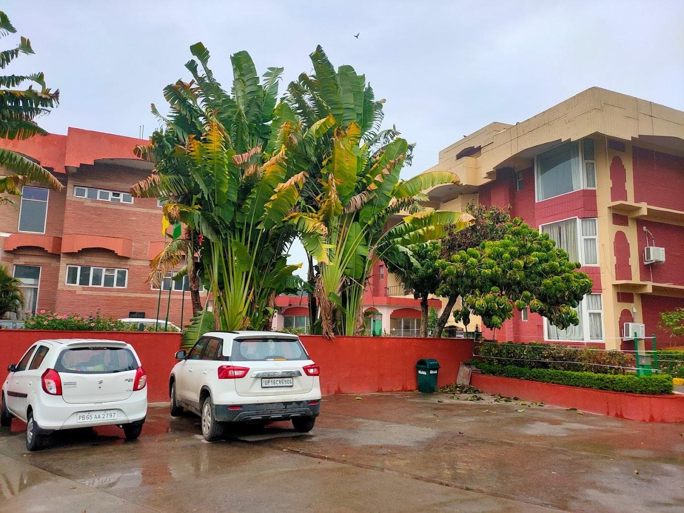 Red Bishop Tourist Resort