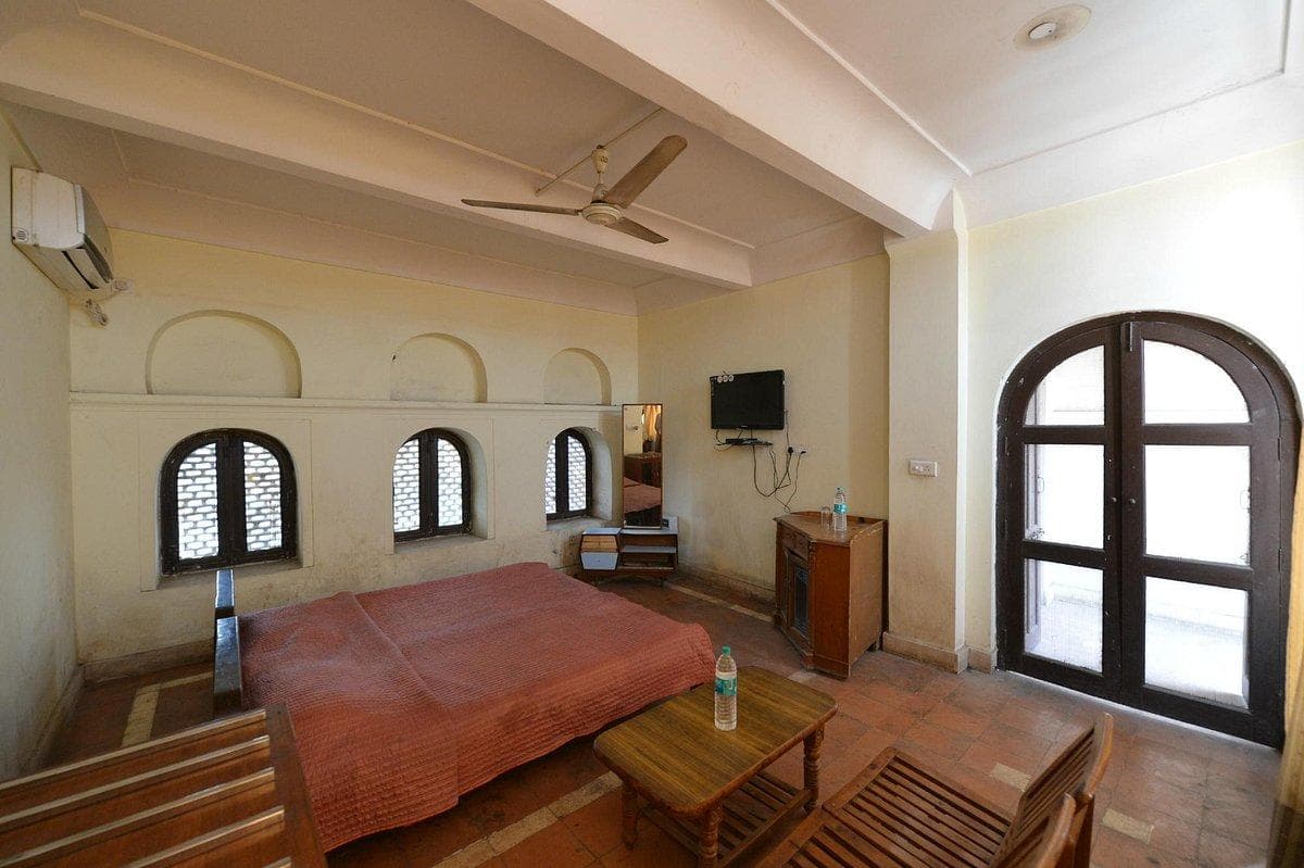Raja Nahar Singh Palace photo 2