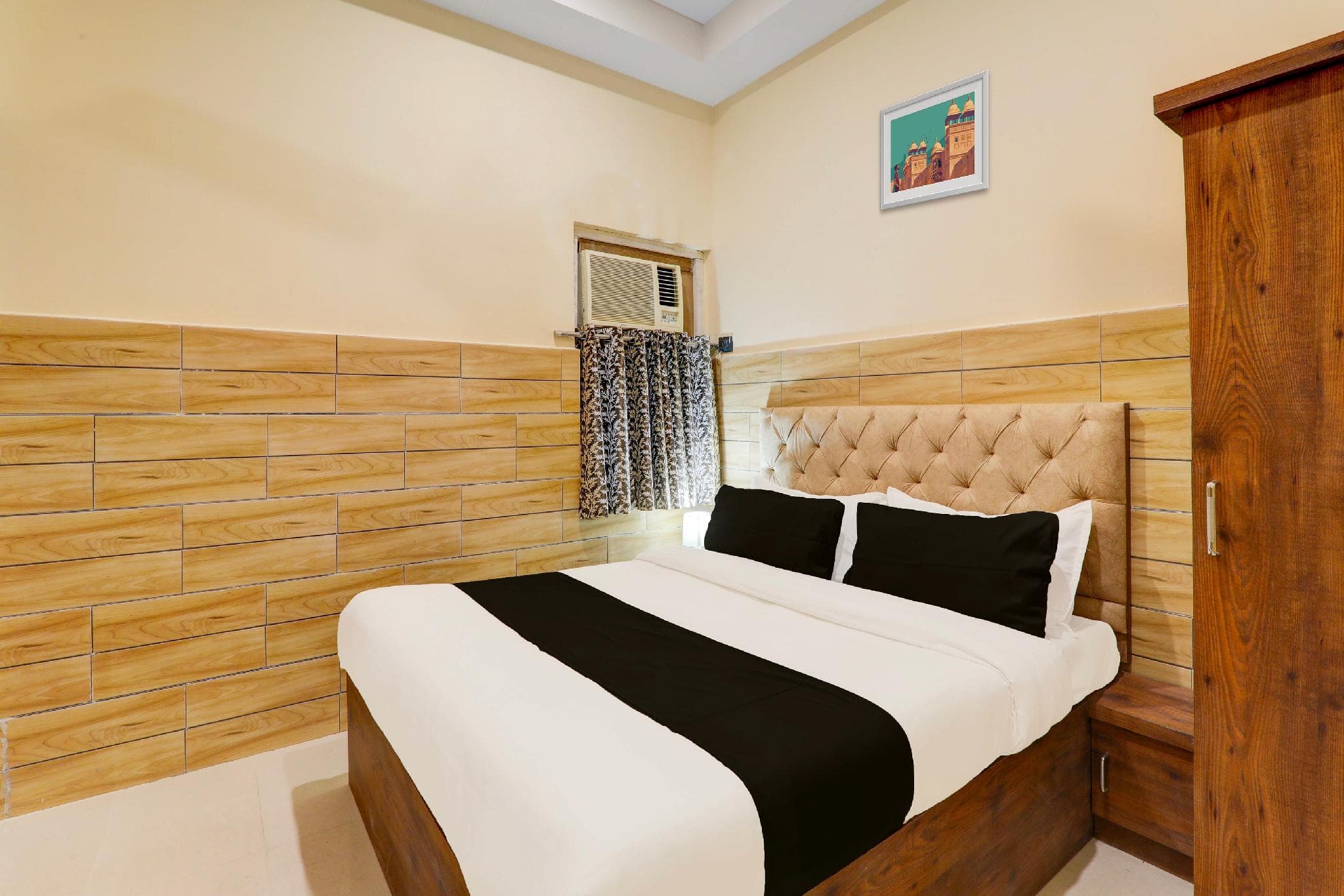 Hotel O Kalpna Inn photo 2