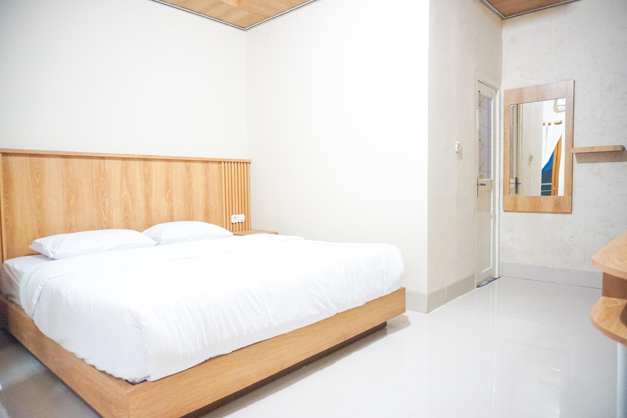 Hotel Wijaya Family 2 photo 2