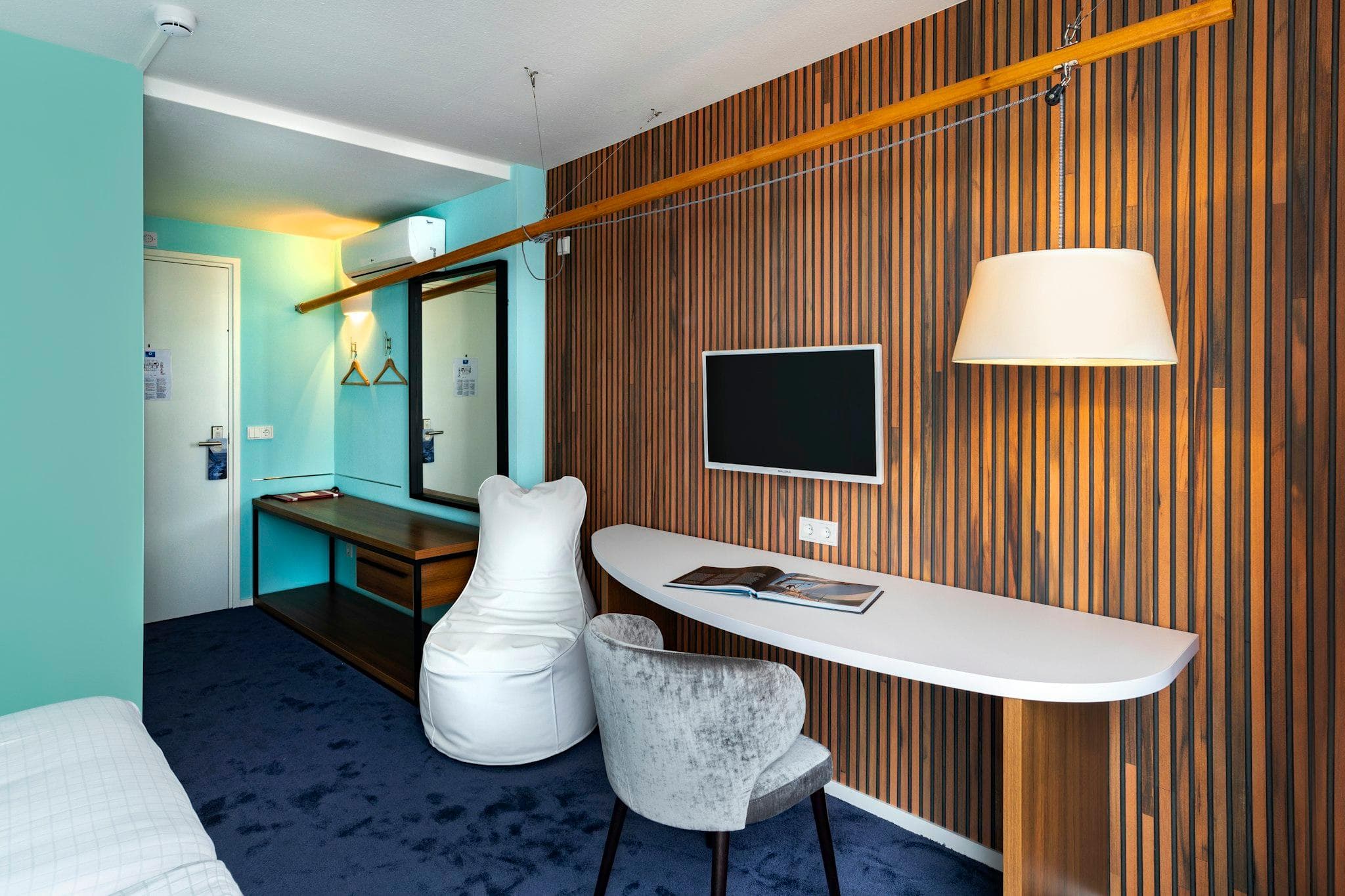 Delta Hotel photo 4