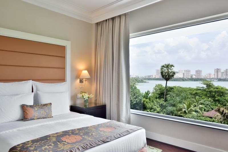 Lakeside Chalet, Mumbai - Marriott Executive Apartments photo 5