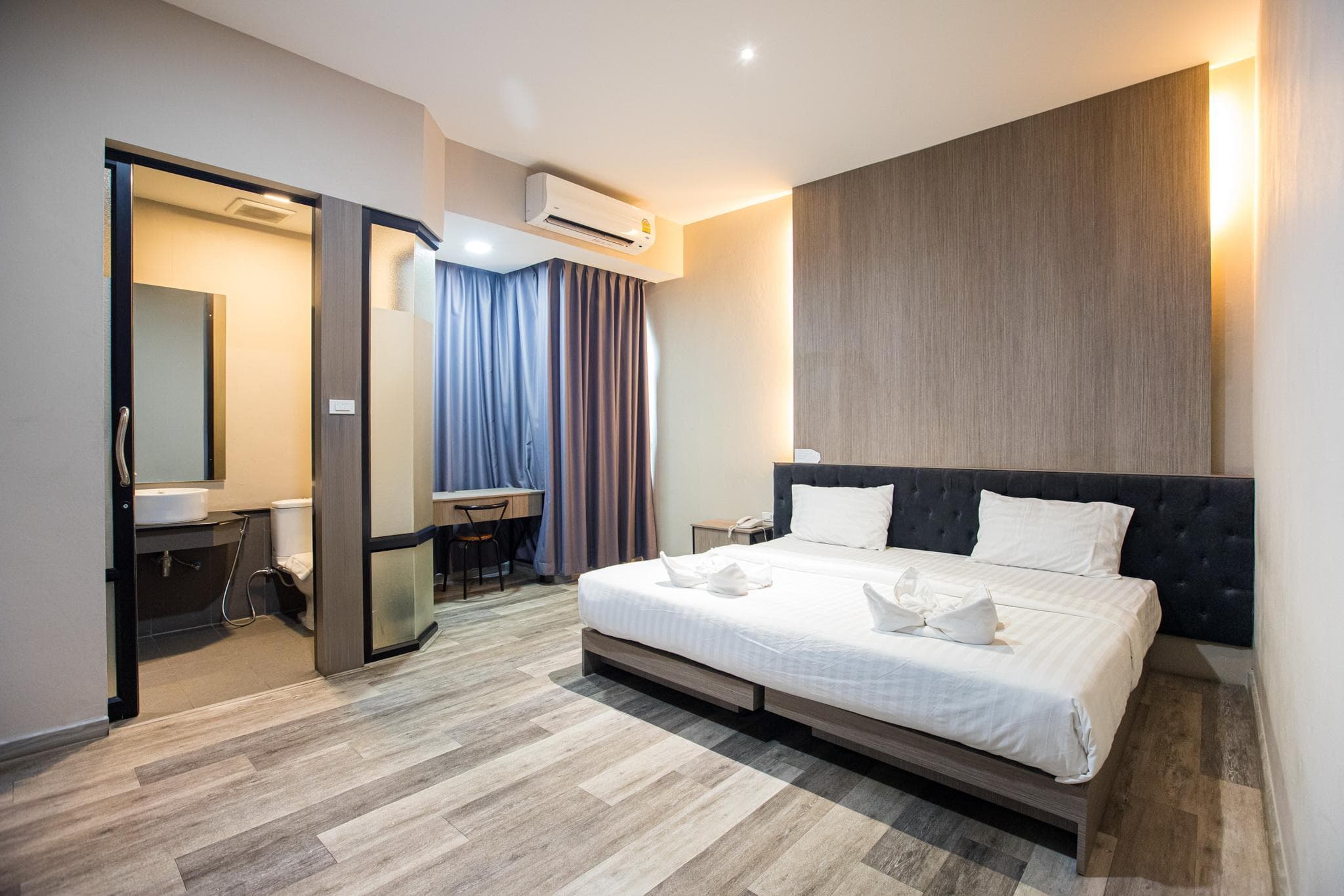 Tara Park Resotel photo 2