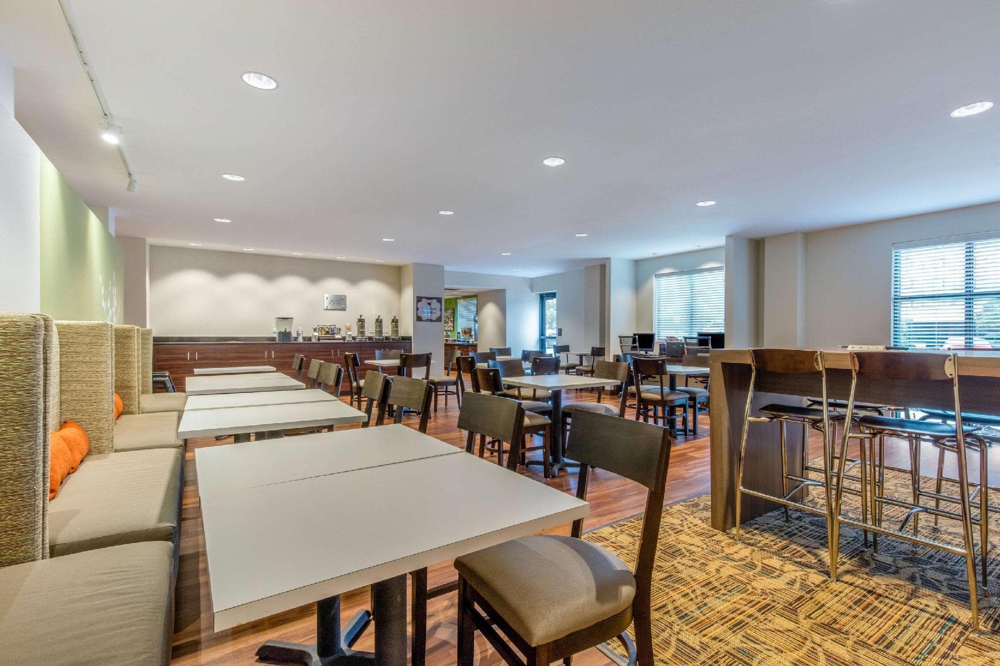 MainStay Suites St. Louis Airport photo 4