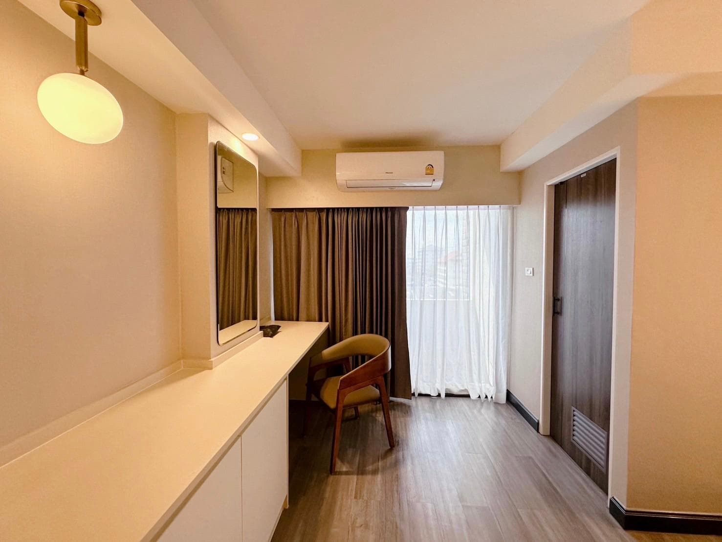 Miloft Suvarnabhumi Airport Hotel photo 5