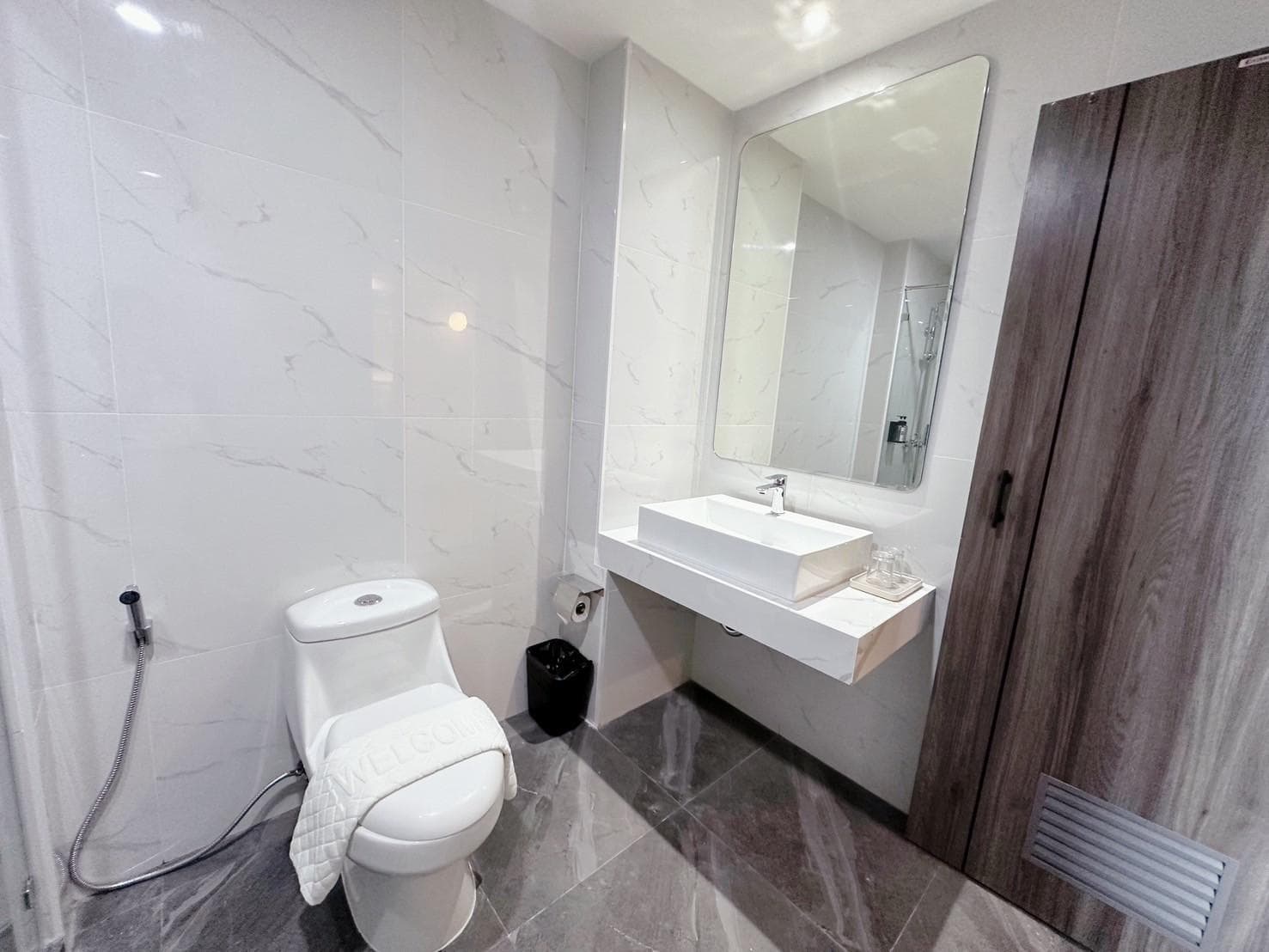 Miloft Suvarnabhumi Airport Hotel photo 2
