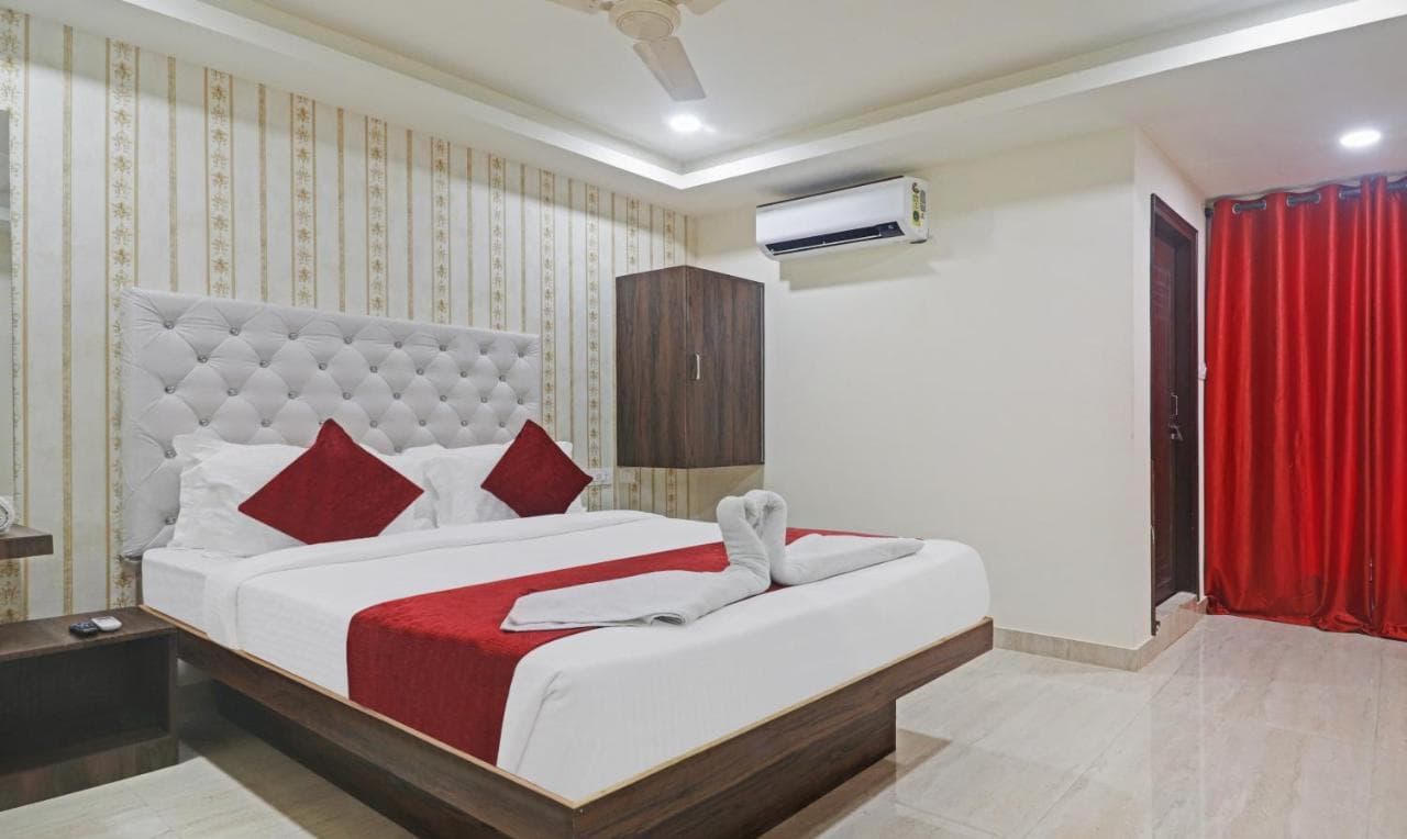 La Sky Boutique Hotel Airport Zone Hyderabad photo 2