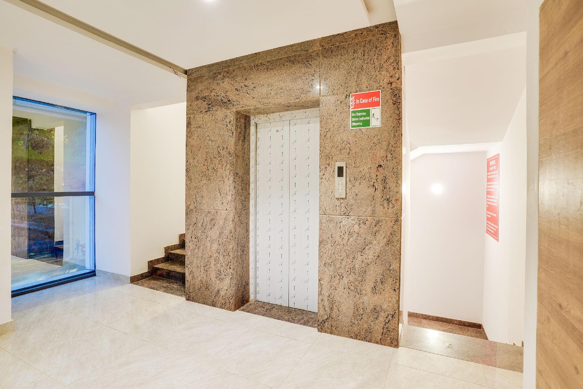 Super Townhouse ITPL Near Prestige Shanti Niketan photo 5