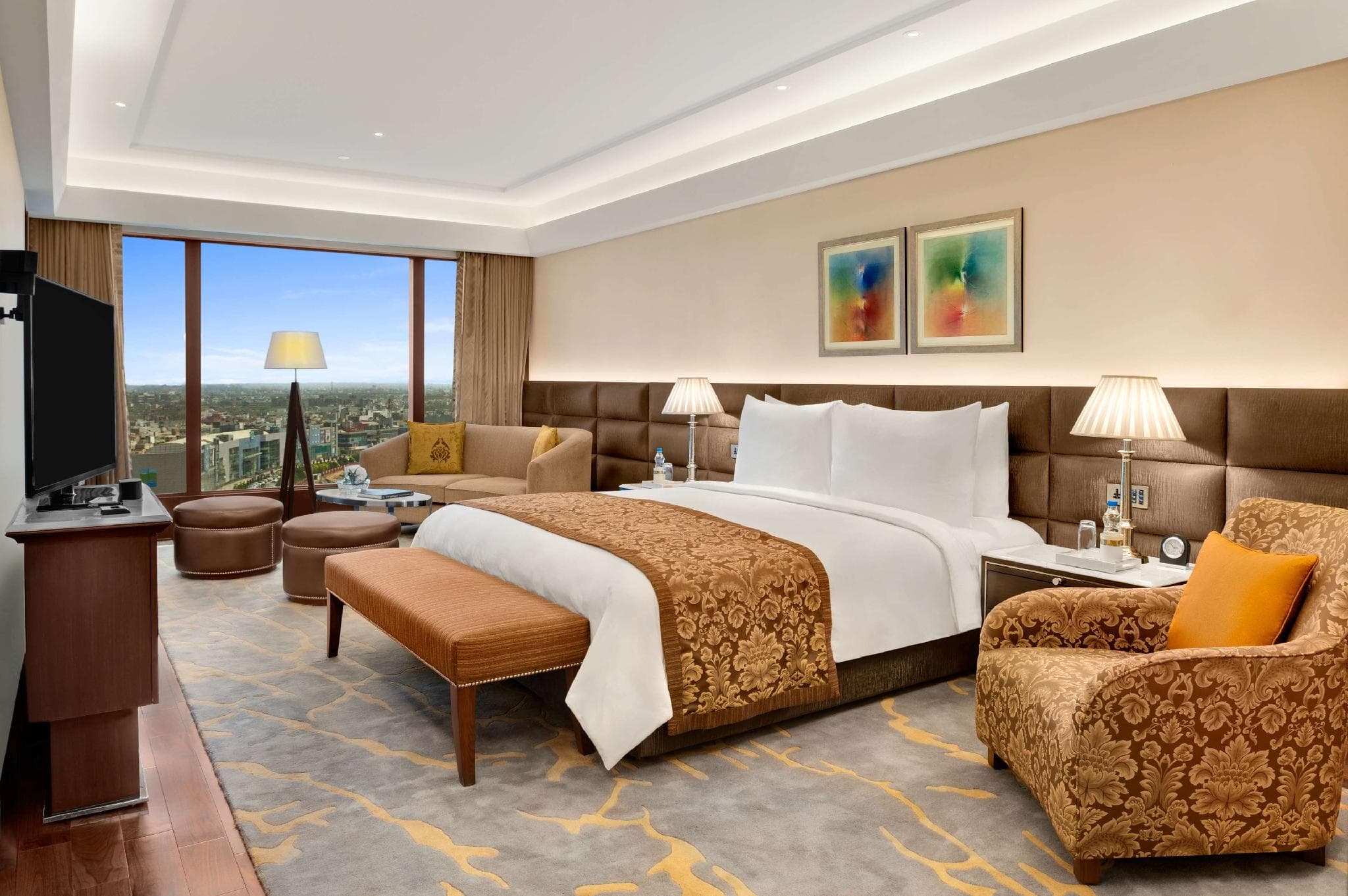 The Leela Ambience Convention Hotel Delhi photo 2