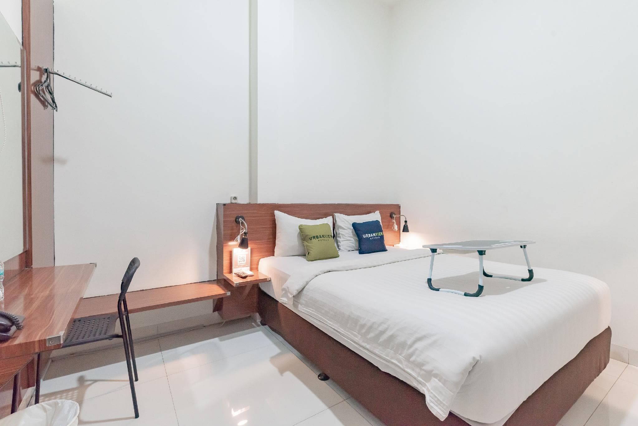Urbanview Darmo Residence Bandung photo 2