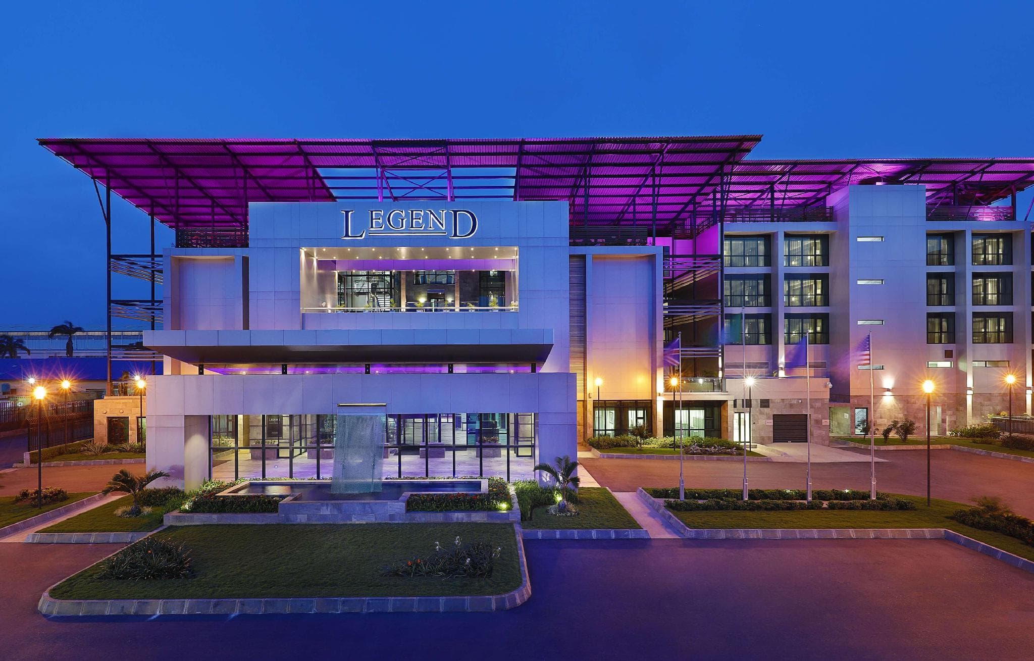 Legend Hotel Lagos Airport, Curio Collection by Hilton