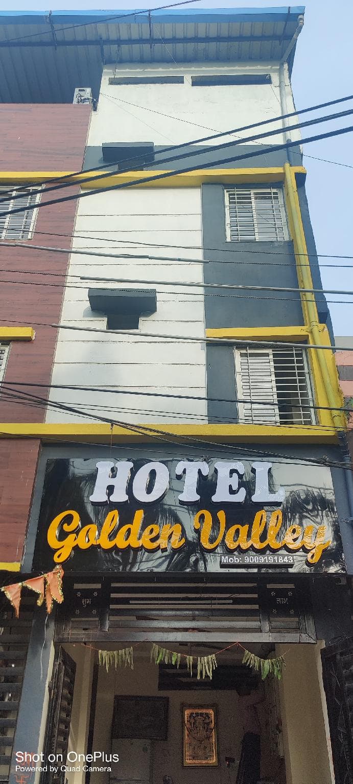 Hotel Golden Valley