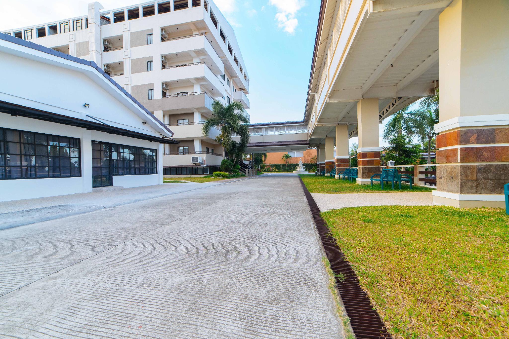 Whitewoods Convention and Leisure Hotel photo 2