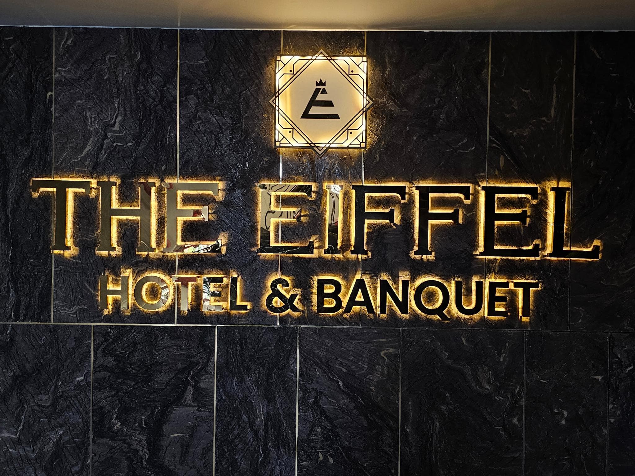 THE EIFFEL HOTEL & BANQUET