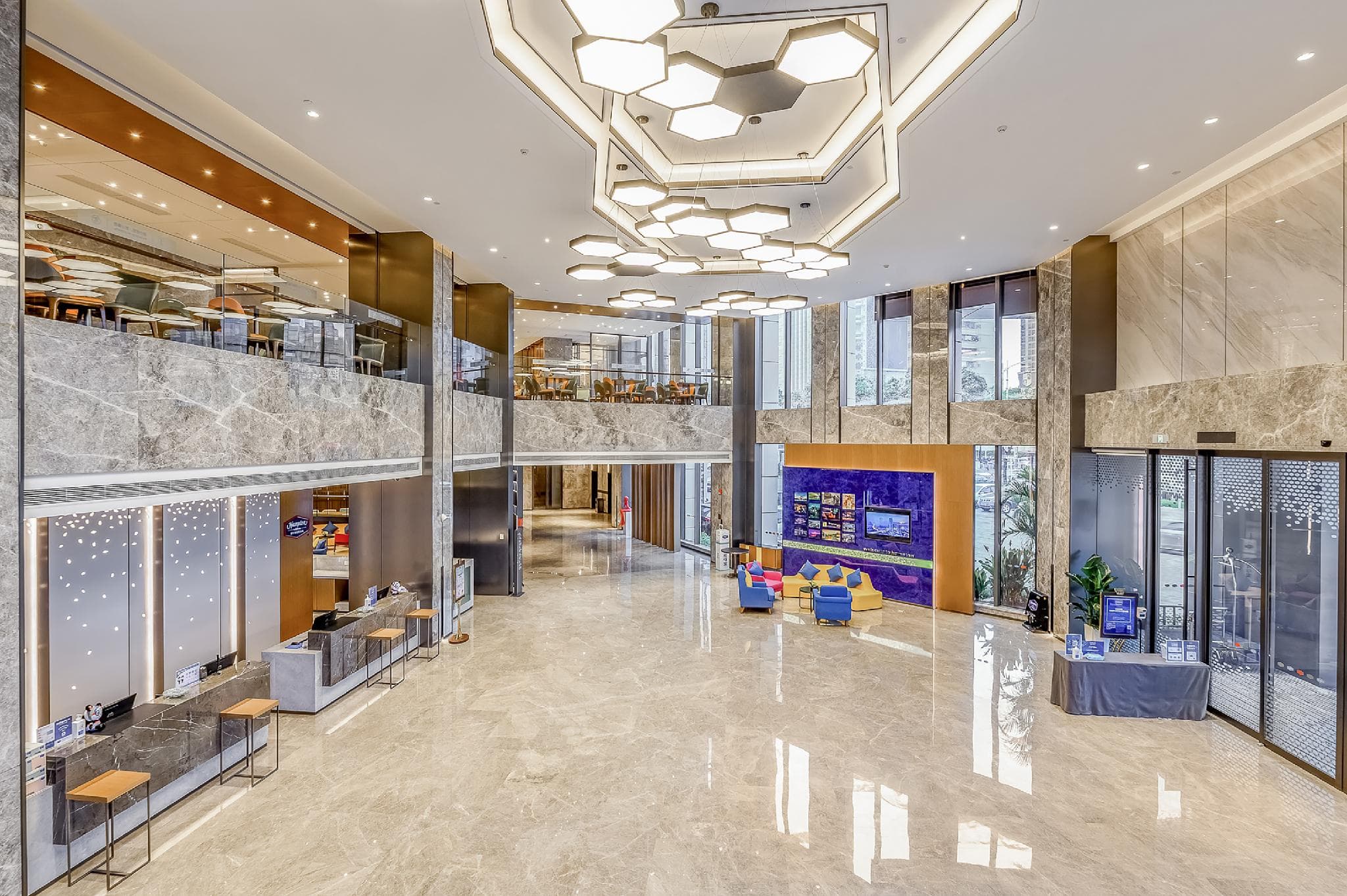 Hampton by Hilton Dongguan Central square photo 4