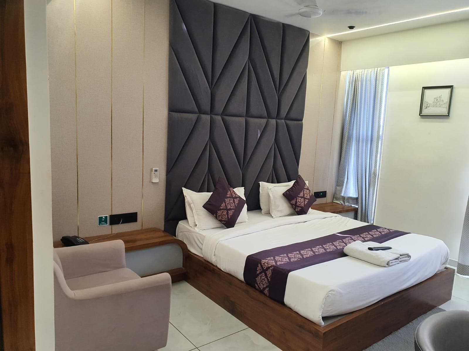 Hotel Royal Empire