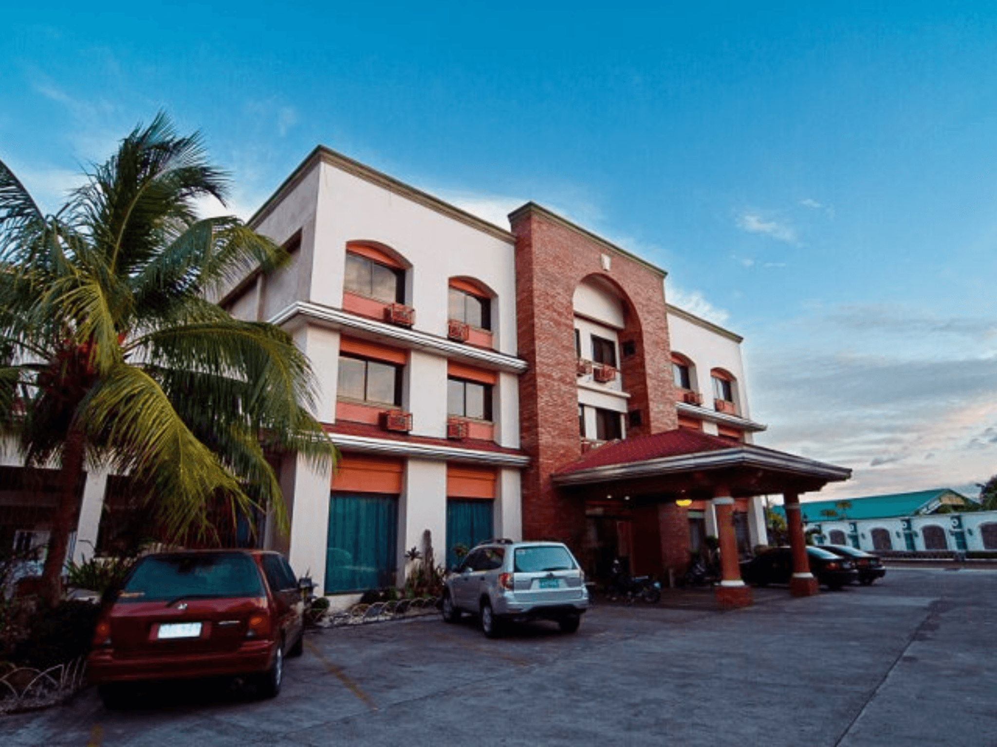 The Coco Palace Hotel