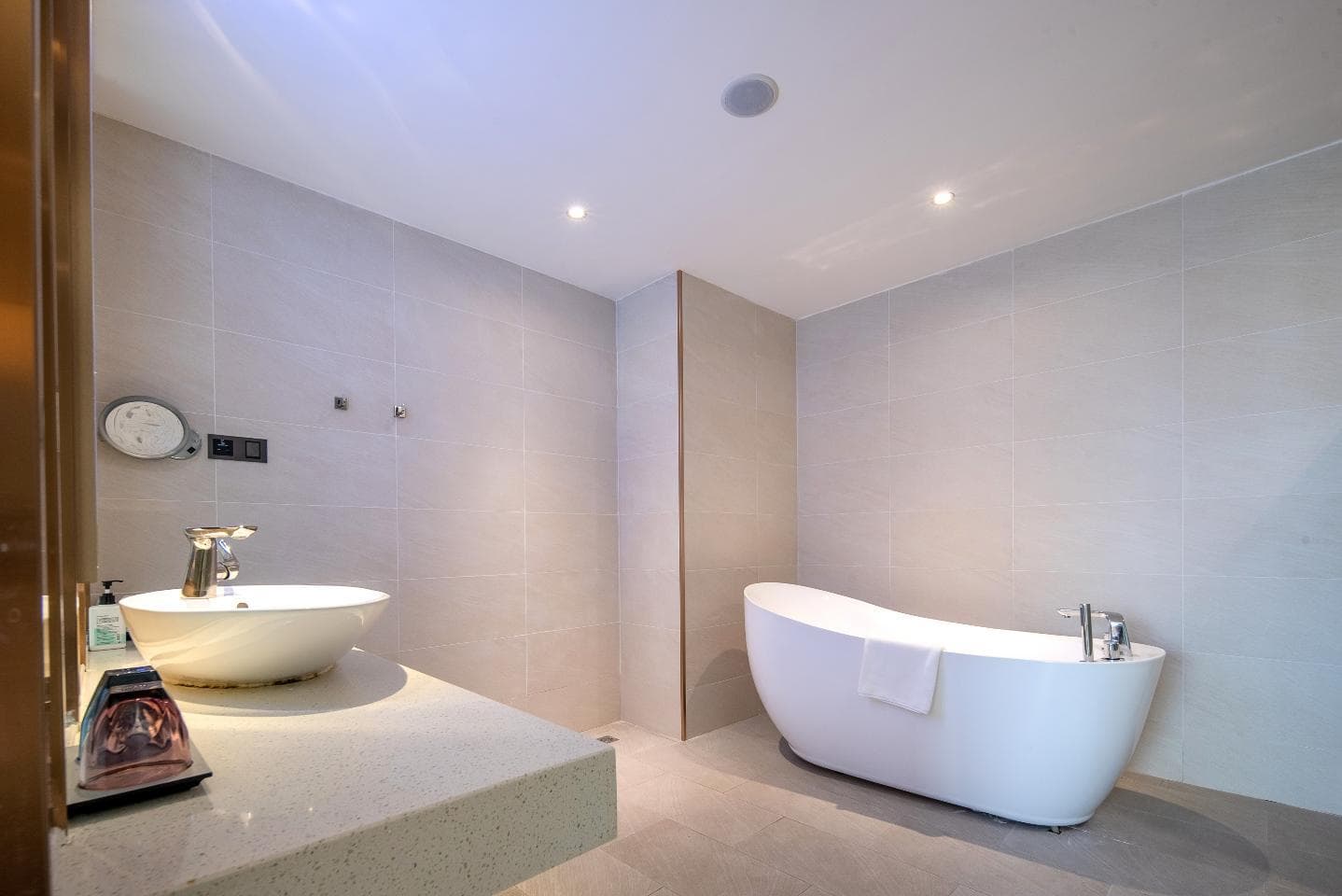 Echarm Hotel Guangzhou Baiyun Airport Huadu Plaza photo 2
