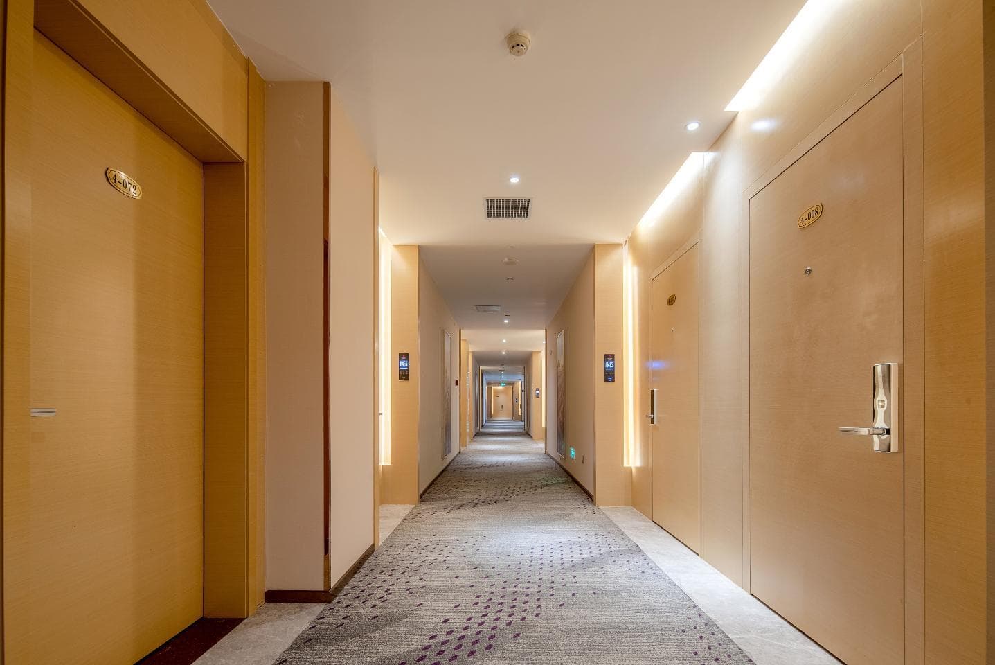 Echarm Hotel Guangzhou Baiyun Airport Huadu Plaza photo 4