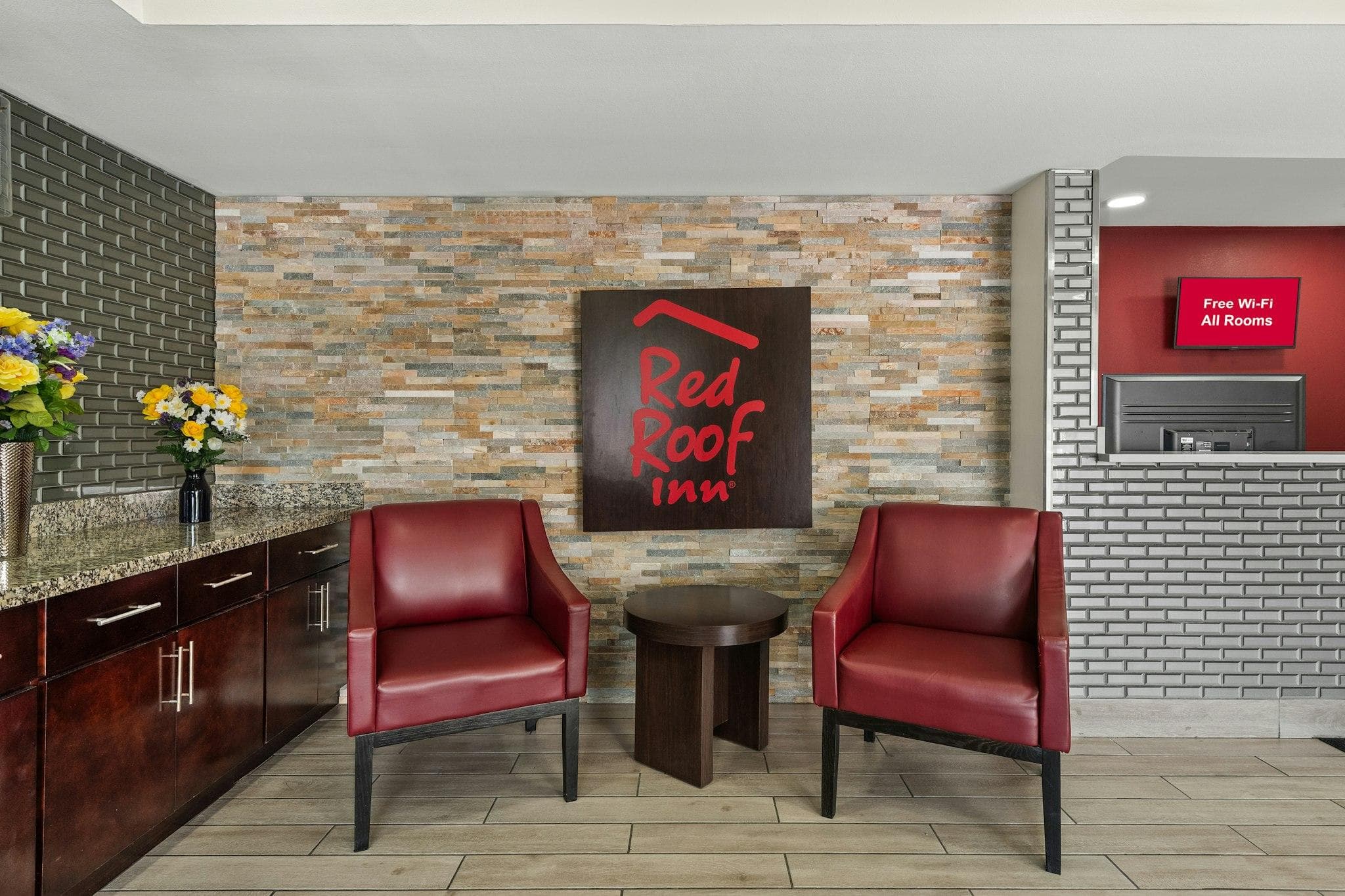 Red Roof Inn Baton Rouge photo 4