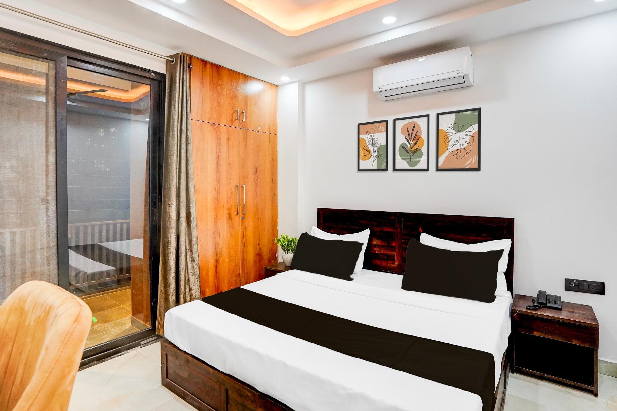 Townhouse Sector 143B Noida photo 2