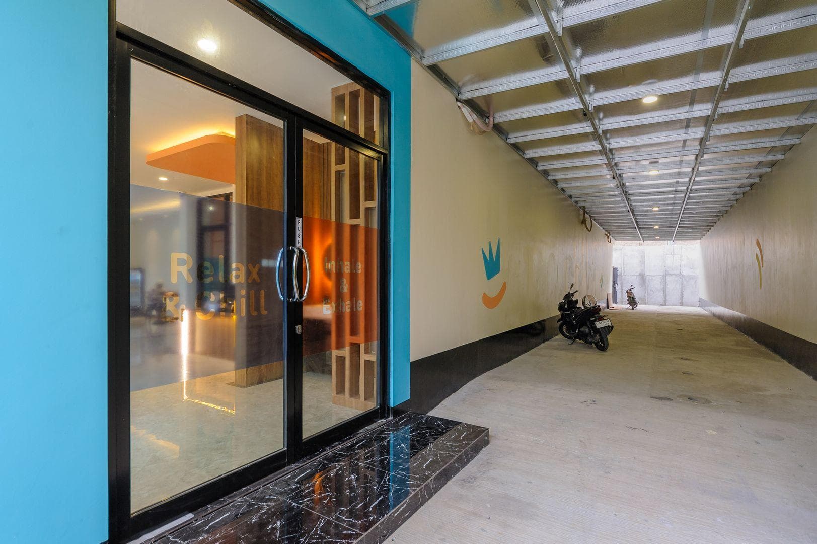 Maxliving Hotel Tangerang photo 3