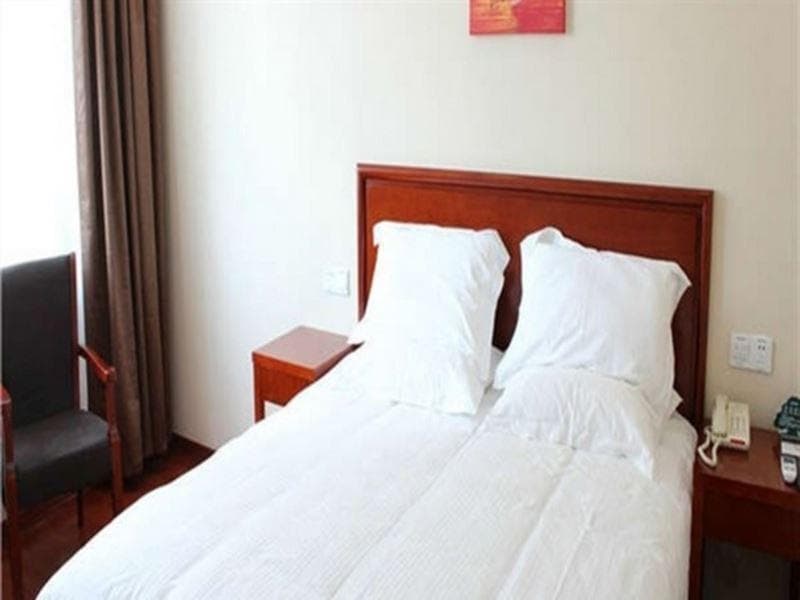 GreenTree Inn Zhangjiakou Yu County Bus Station Business Hotel photo 5