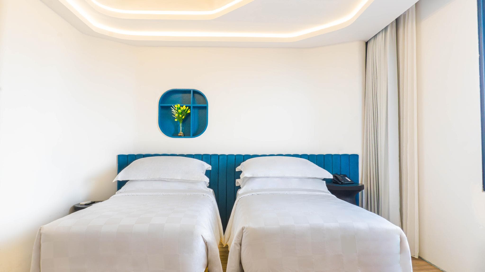 EXCOTEL Design Hotel Surabaya photo 4