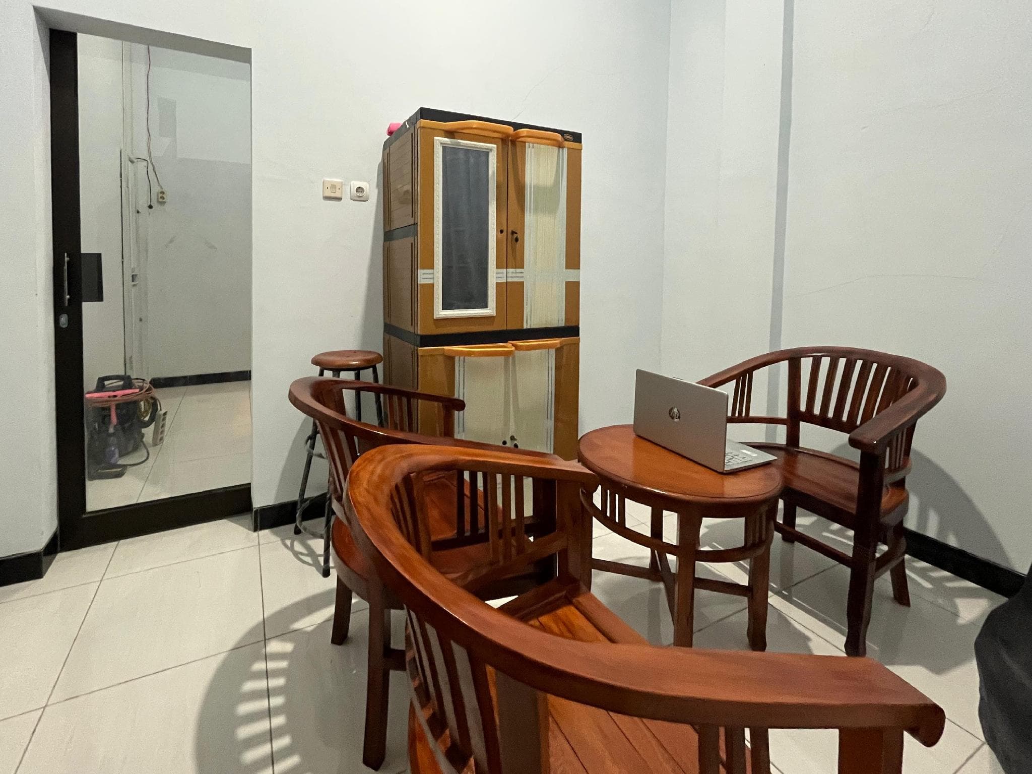 Singgahan Guest House Pacitan Mitra RedDoorz photo 5