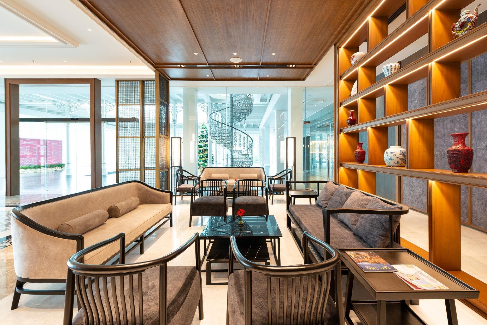 Ramada Plaza by Wyndham Chao Fah photo 3