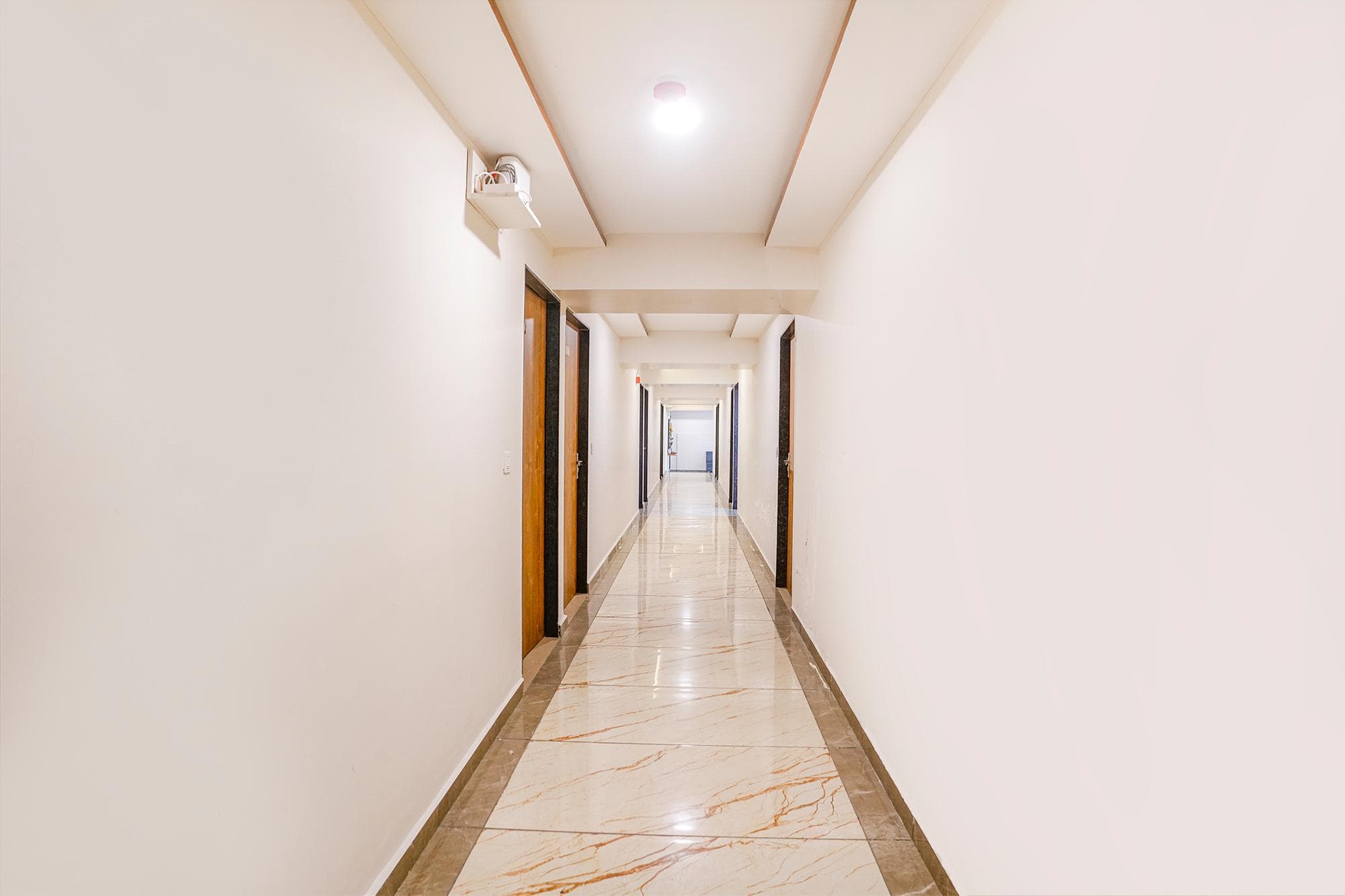 FabHotel SR Naroda - Nr. SP Ring Road photo 4