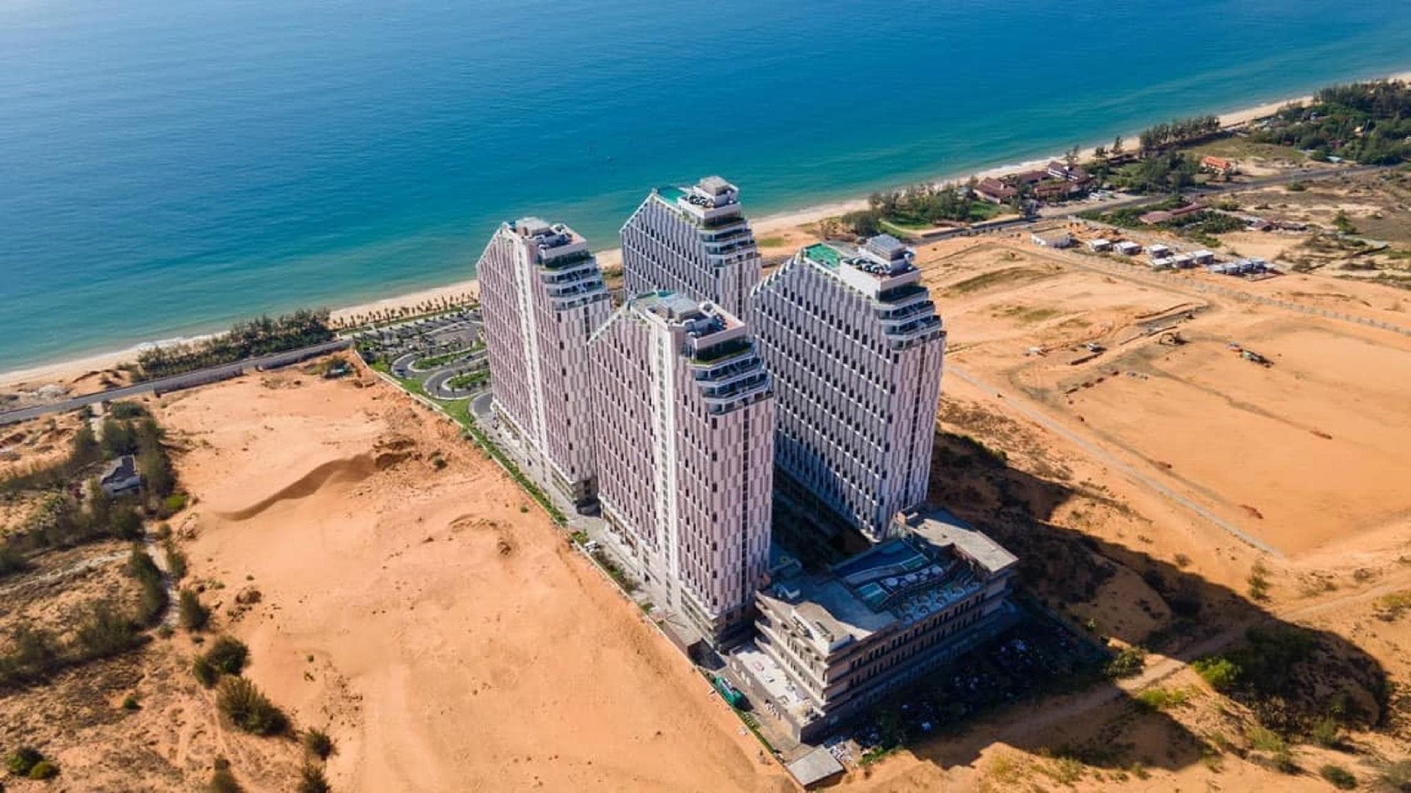 Apec Mandala Cham Bay Condotel Mui Ne photo 5