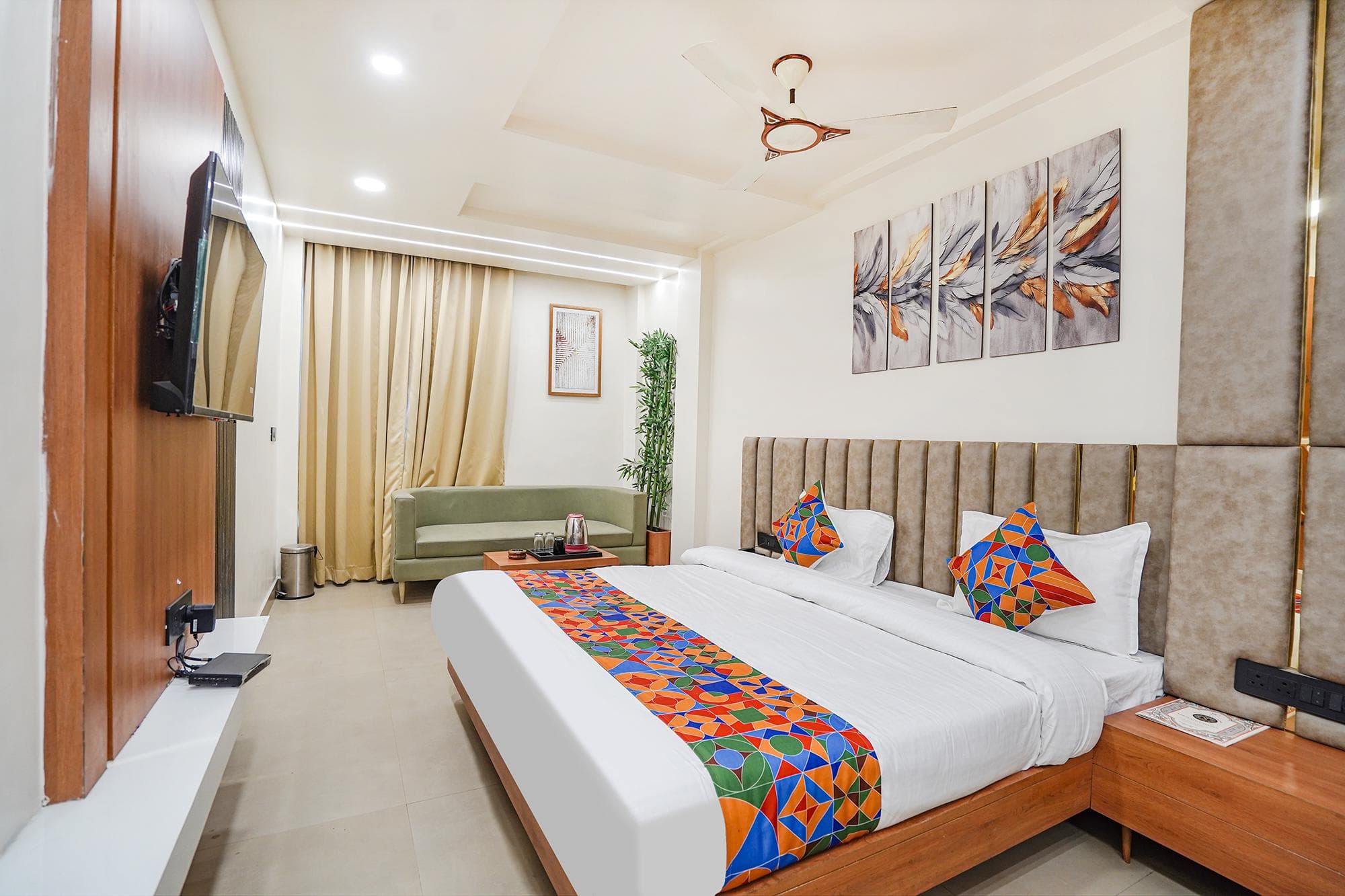 FabHotel Shrinath Casa Inn photo 2