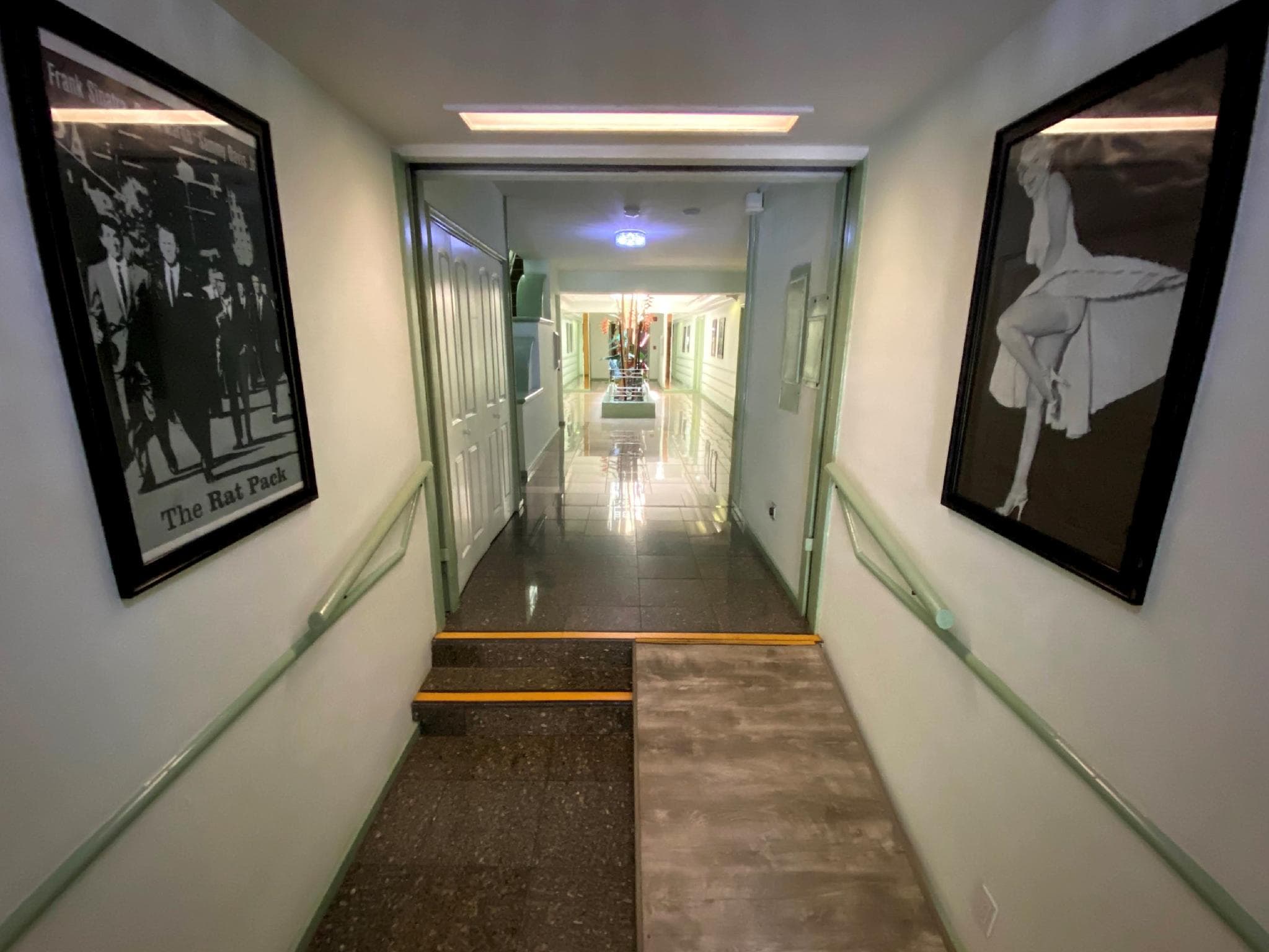 Hollywood Celebrity Hotel photo 4