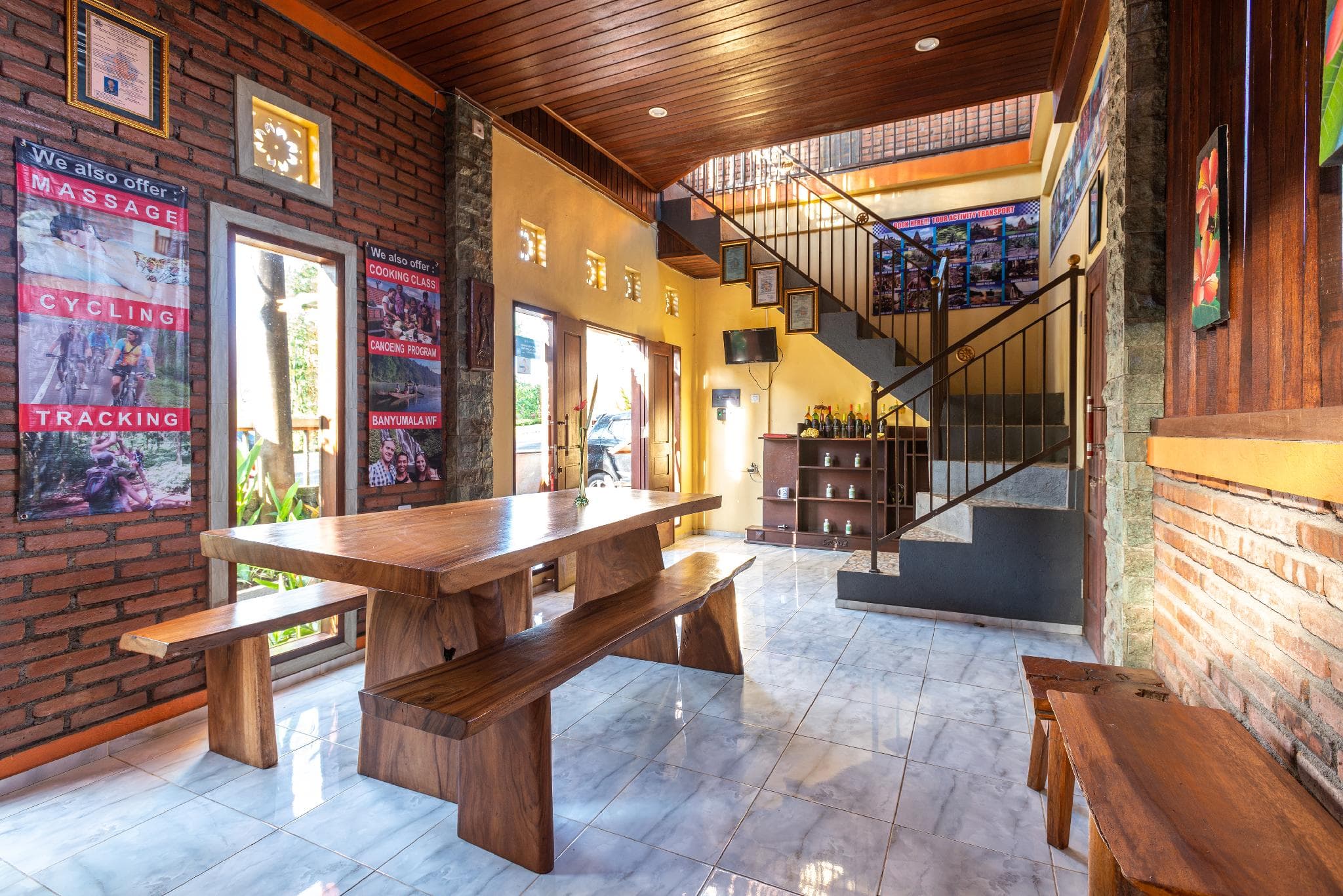 The GARUDA villa & Restaurant photo 3