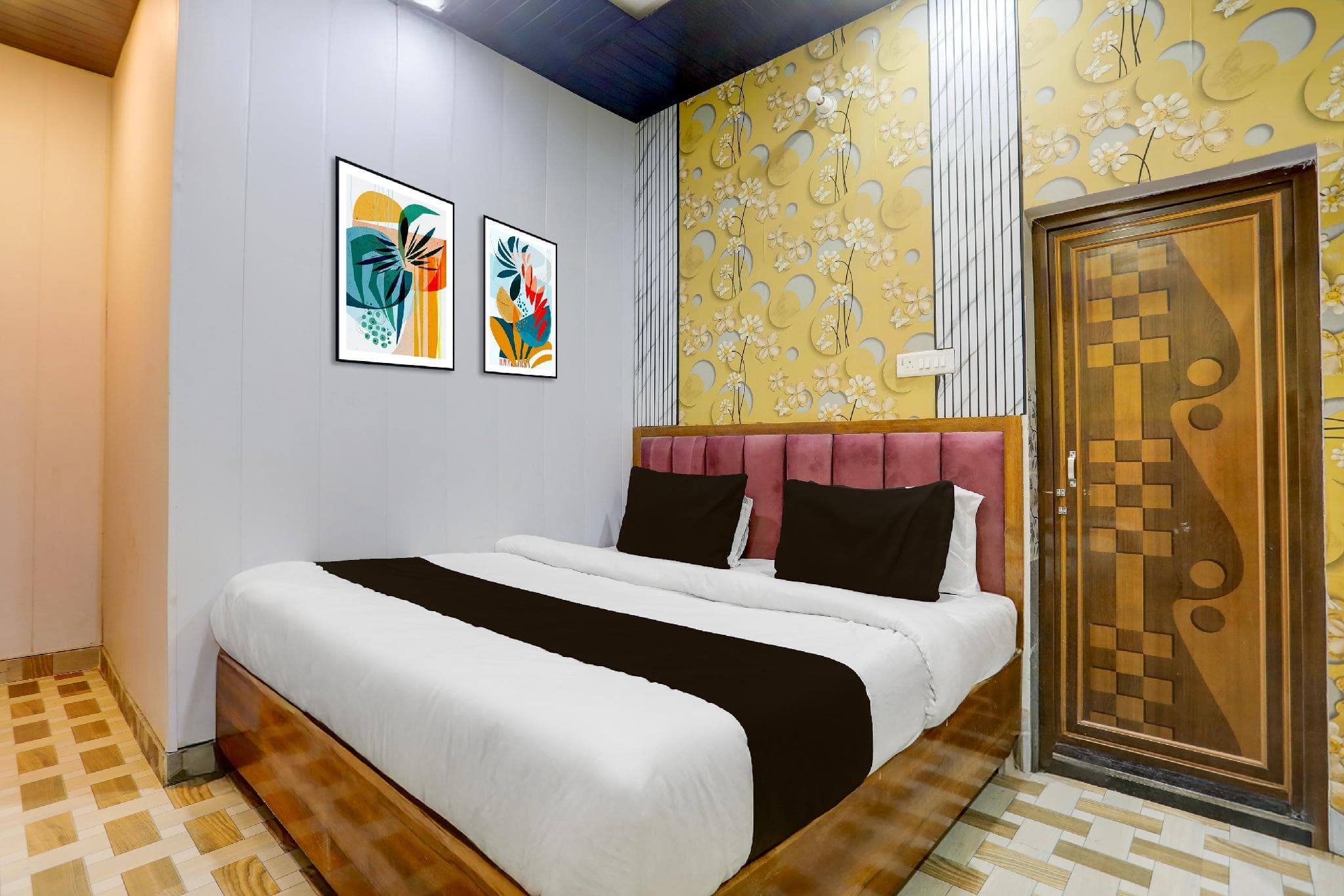 Super Hotel O Banaras Junction BLW photo 2