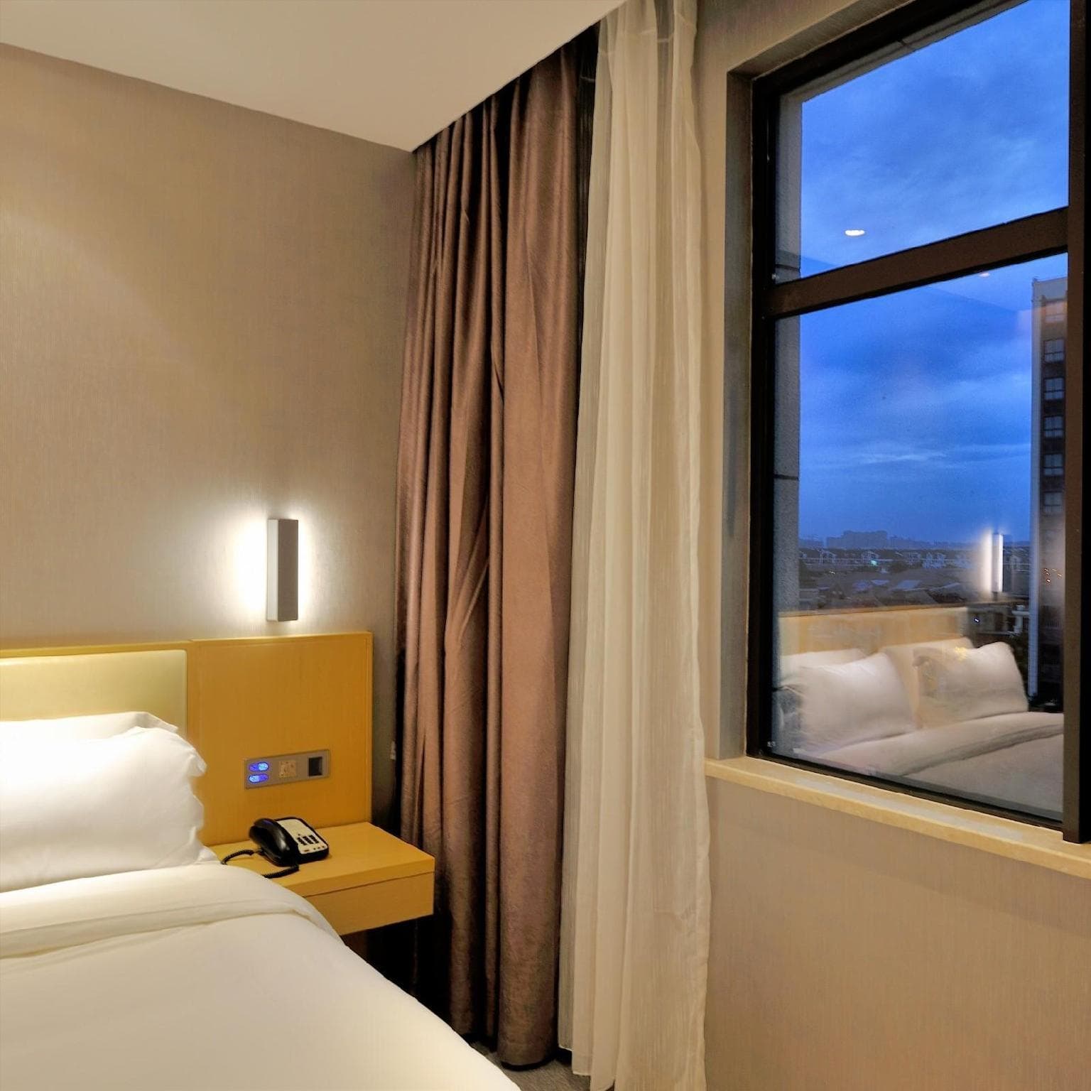 Lavande Hotels Shanghai Jiading Xincheng Stadium photo 2