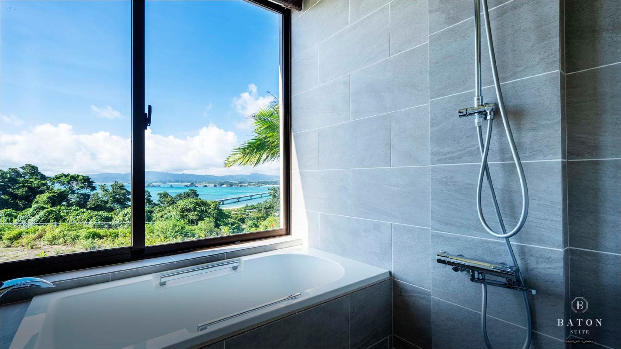 BATON SUITE Okinawa Kourijima photo 2