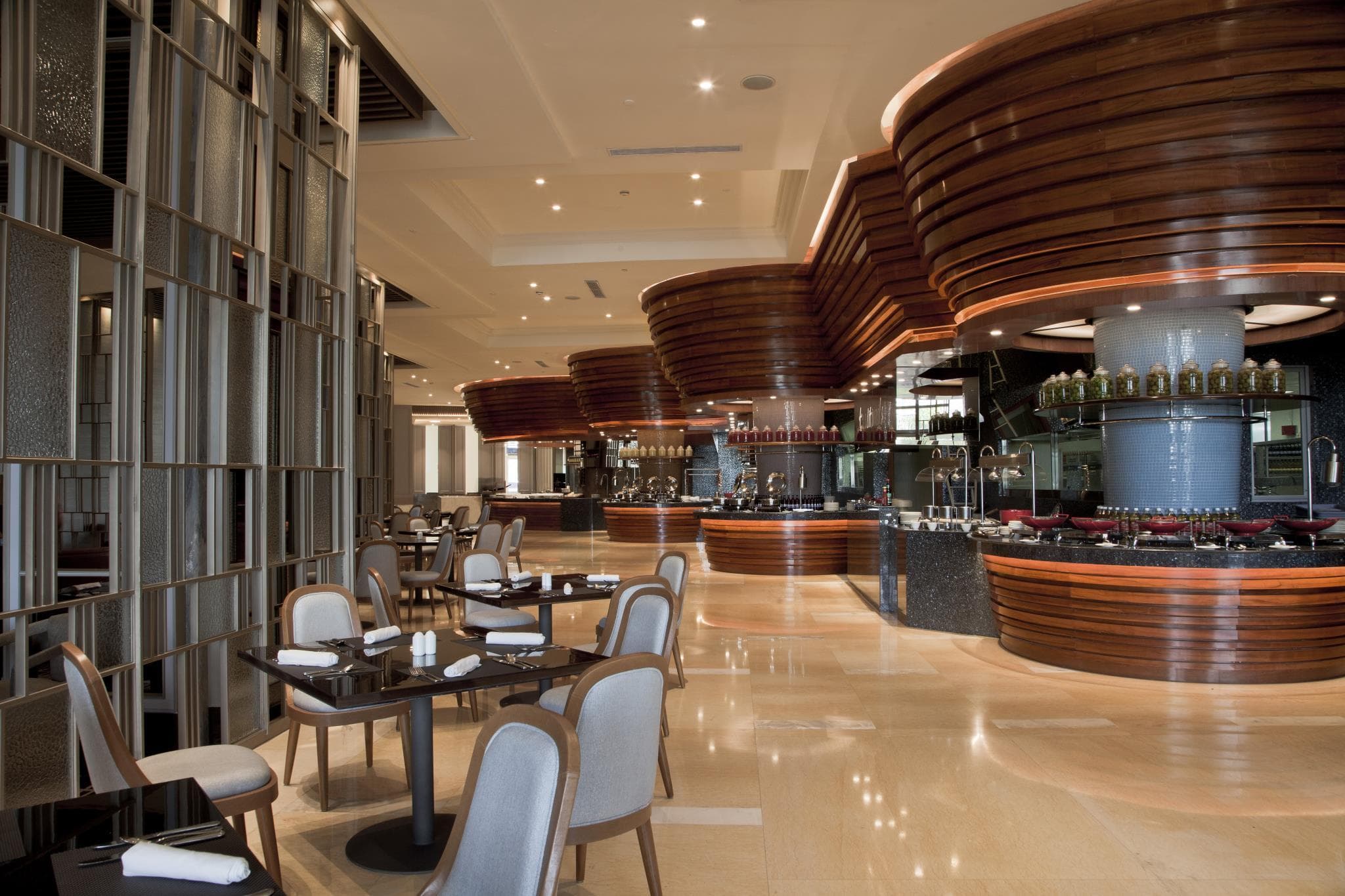 The Ritz-Carlton Jakarta, Mega Kuningan photo 4
