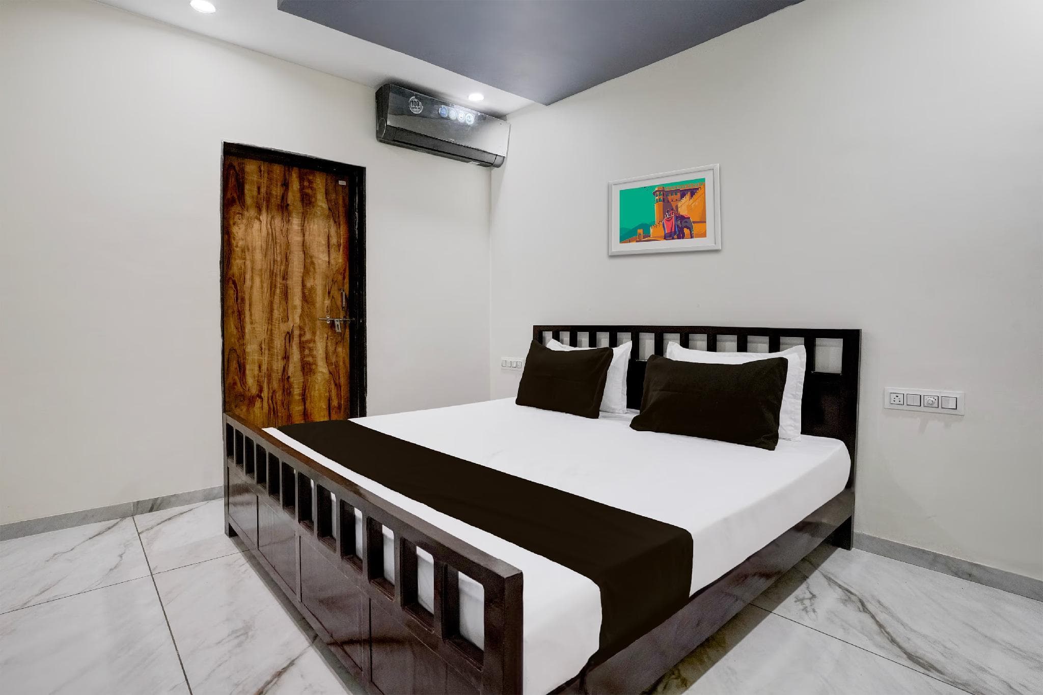 Hotel Ambika, Vadodara photo 2