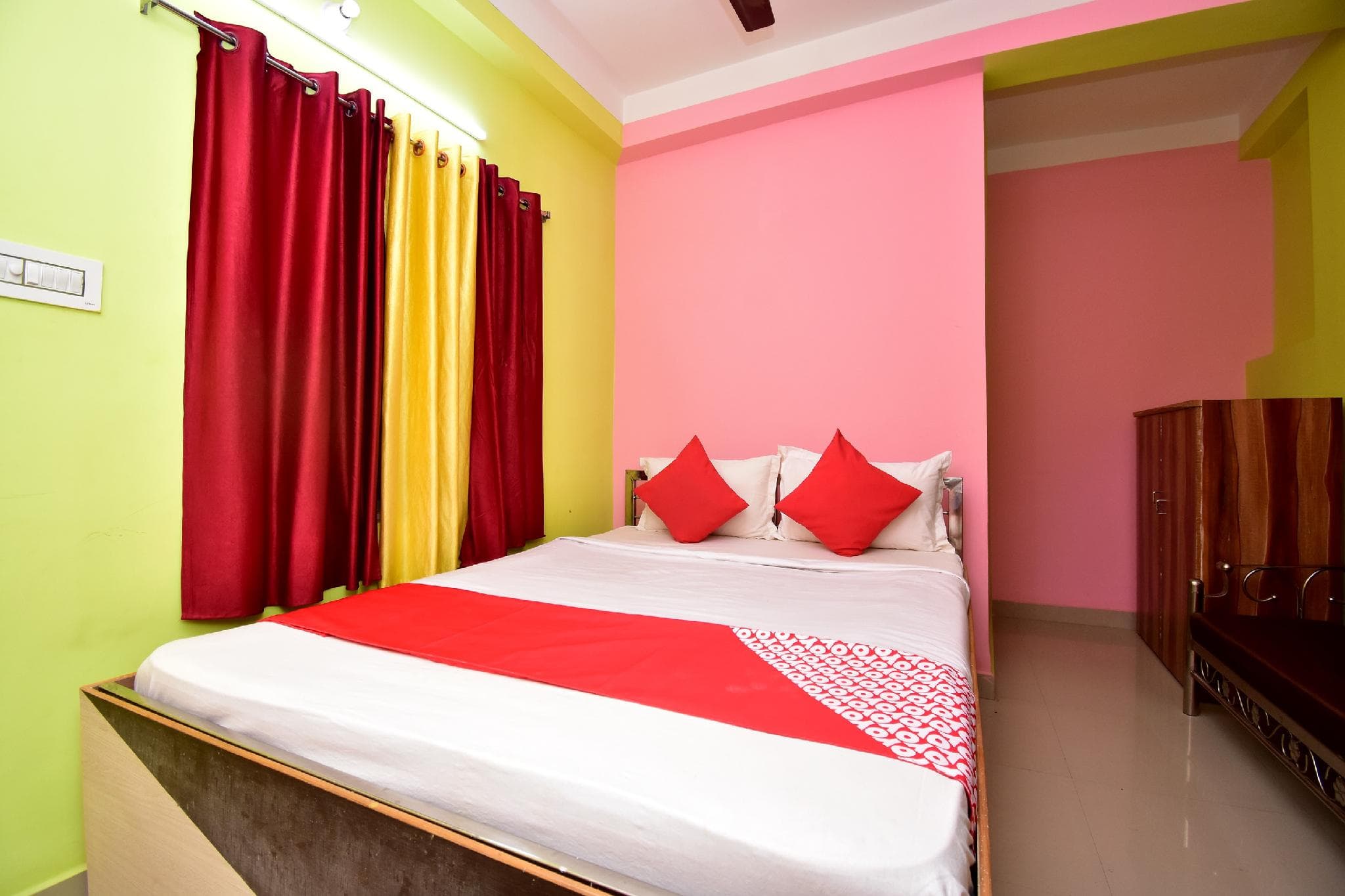 Hotel O Trinayani Guest House