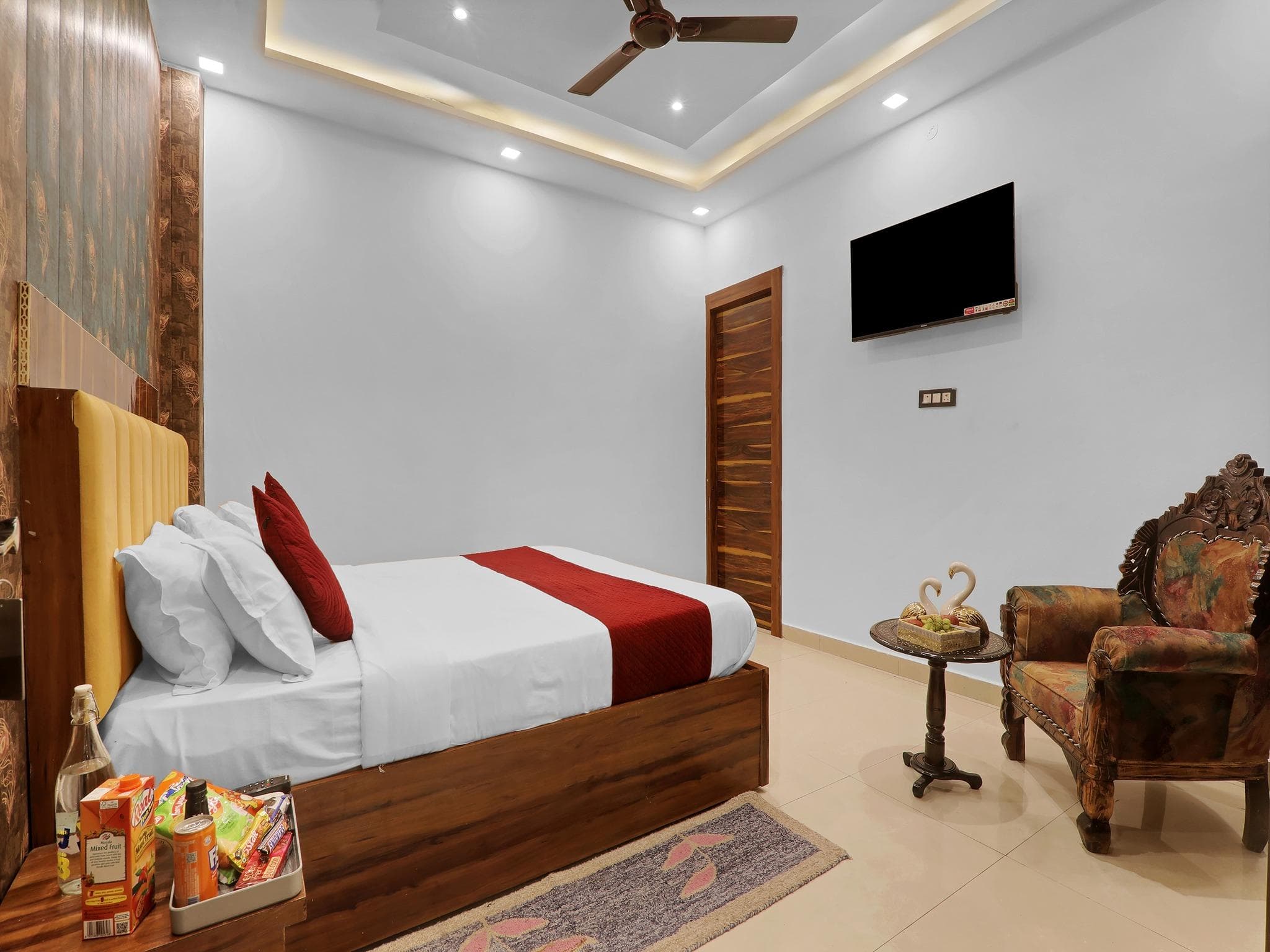 Palette Oraya Greens by CheckIn, Kathauta Lake, Lucknow