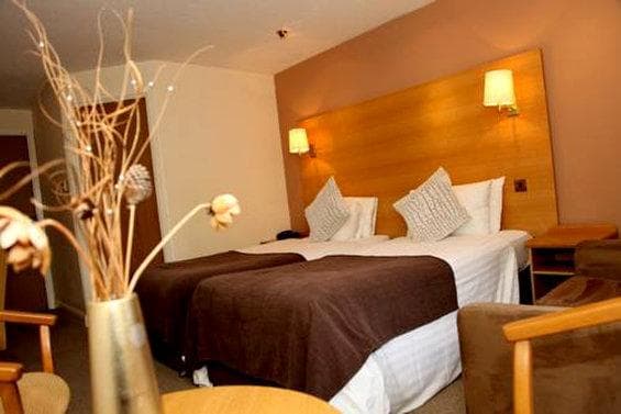 Halo Crowwood Hotel Glasgow