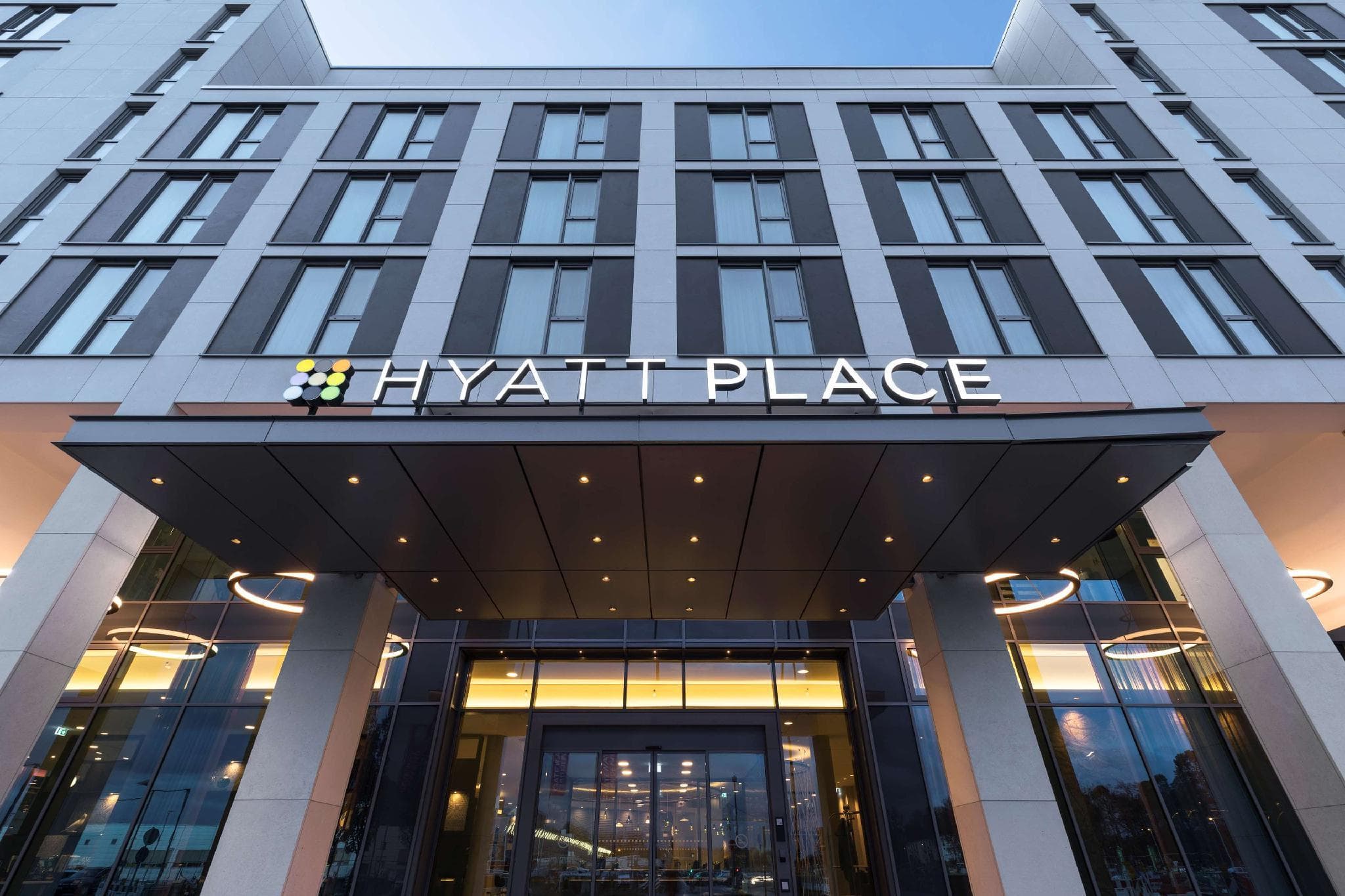 Hyatt Place Frankfurt Airport photo 2