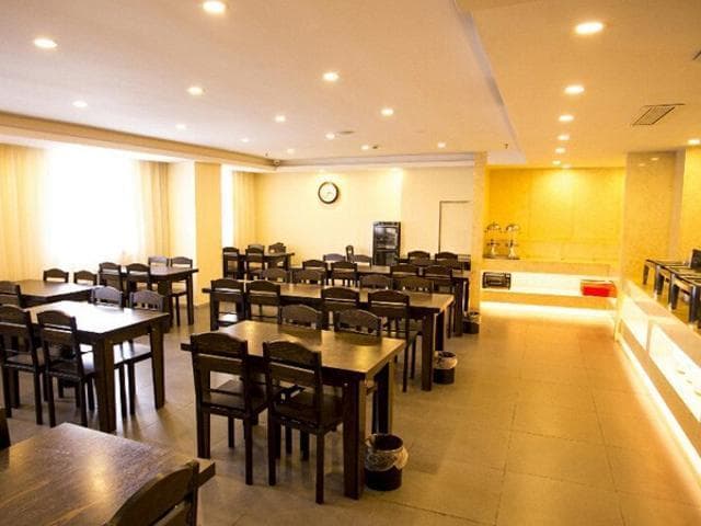 Jinjiang Inn Style Lianyungang High-speed Railway Station Jiefang Zhong Road Pedestrian Street photo 3
