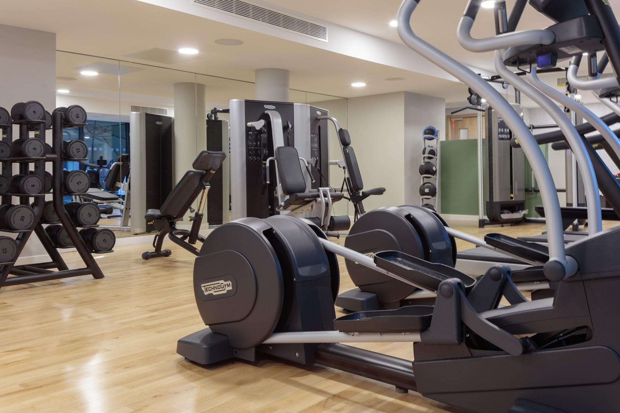 Holiday Inn London-Heathrow Bath Road By IHG photo 5