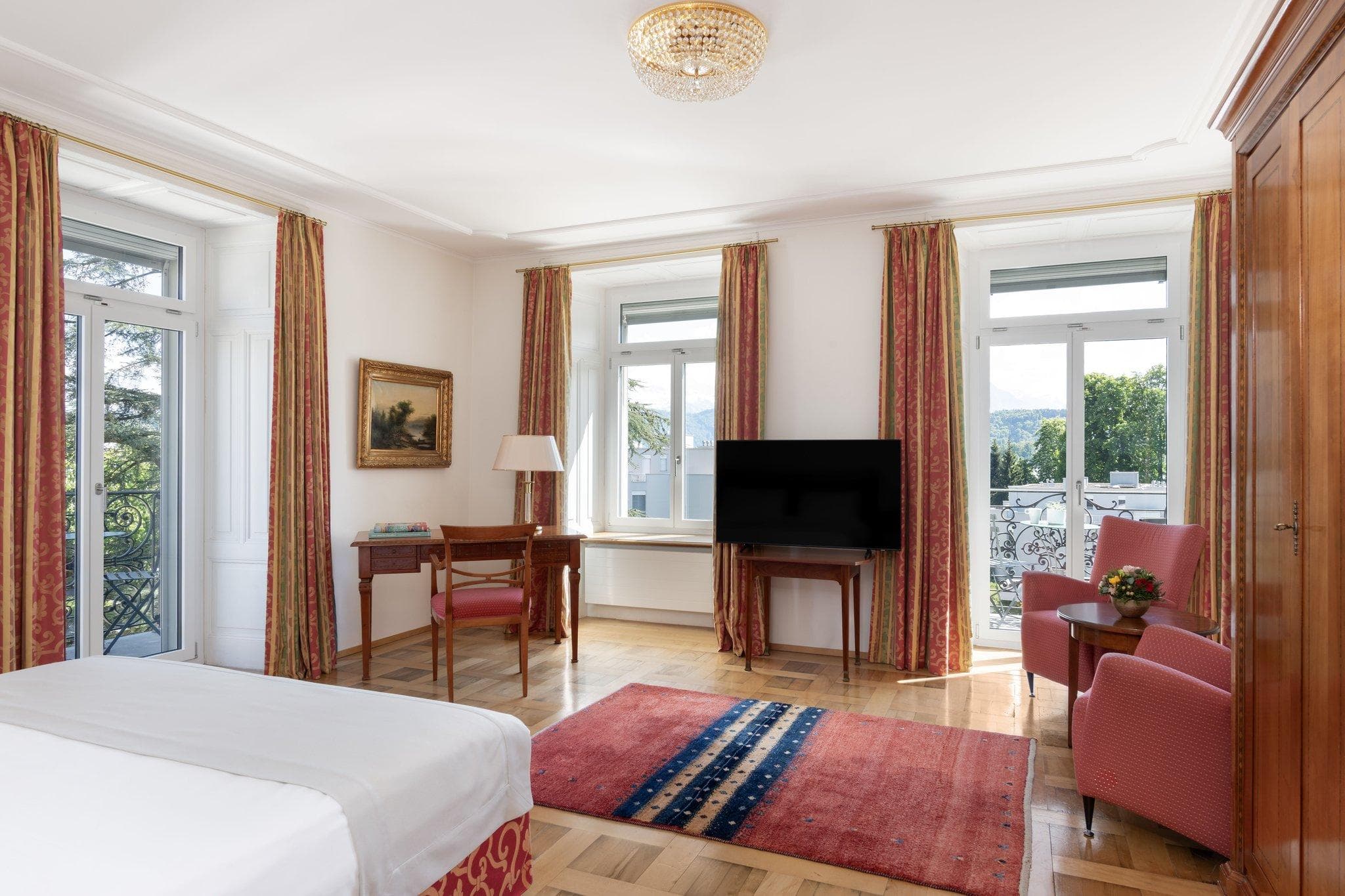 Grand Hotel Europe photo 2