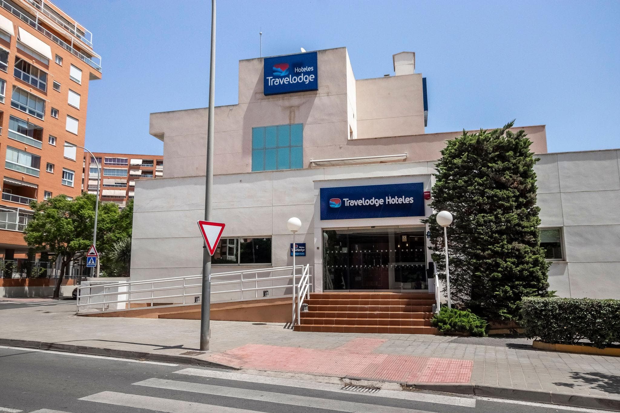 Travelodge Alicante Puerto photo 3