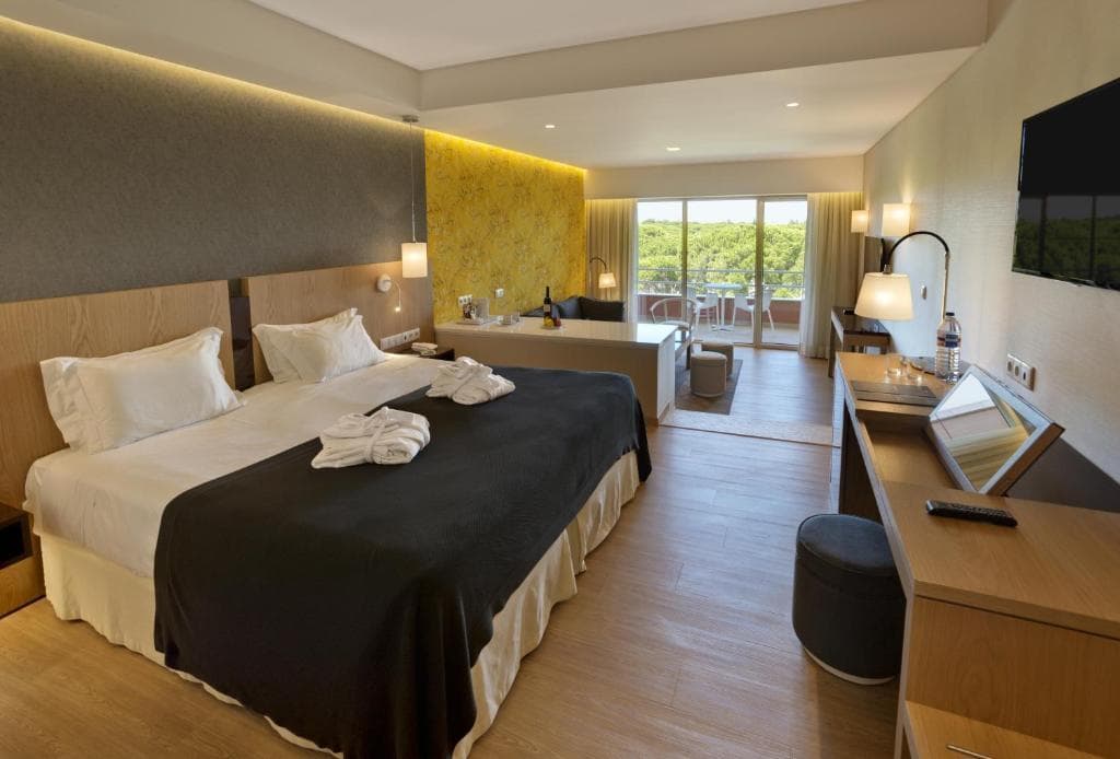 Falesia Hotel - Adults Only photo 2