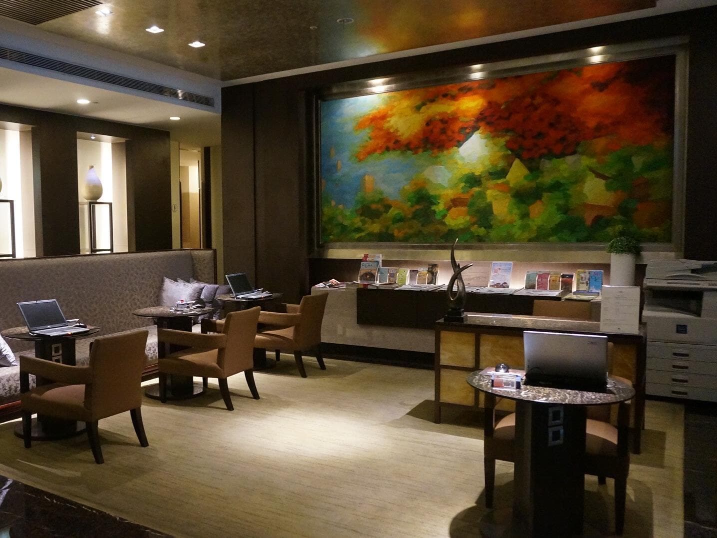 Taipung Suites Hotel photo 3